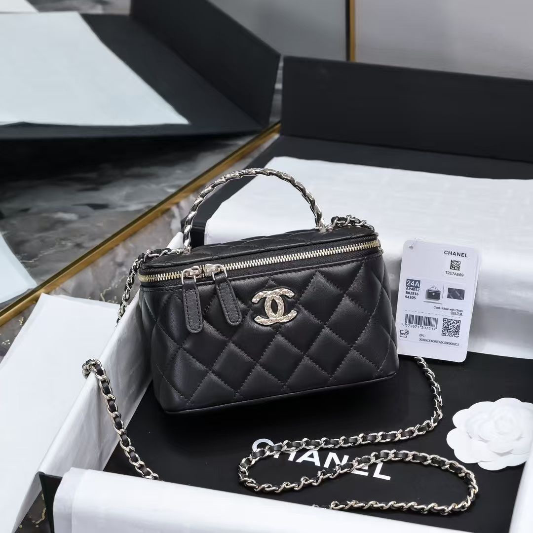 Ch*el clutch with chain 10x16x8cm