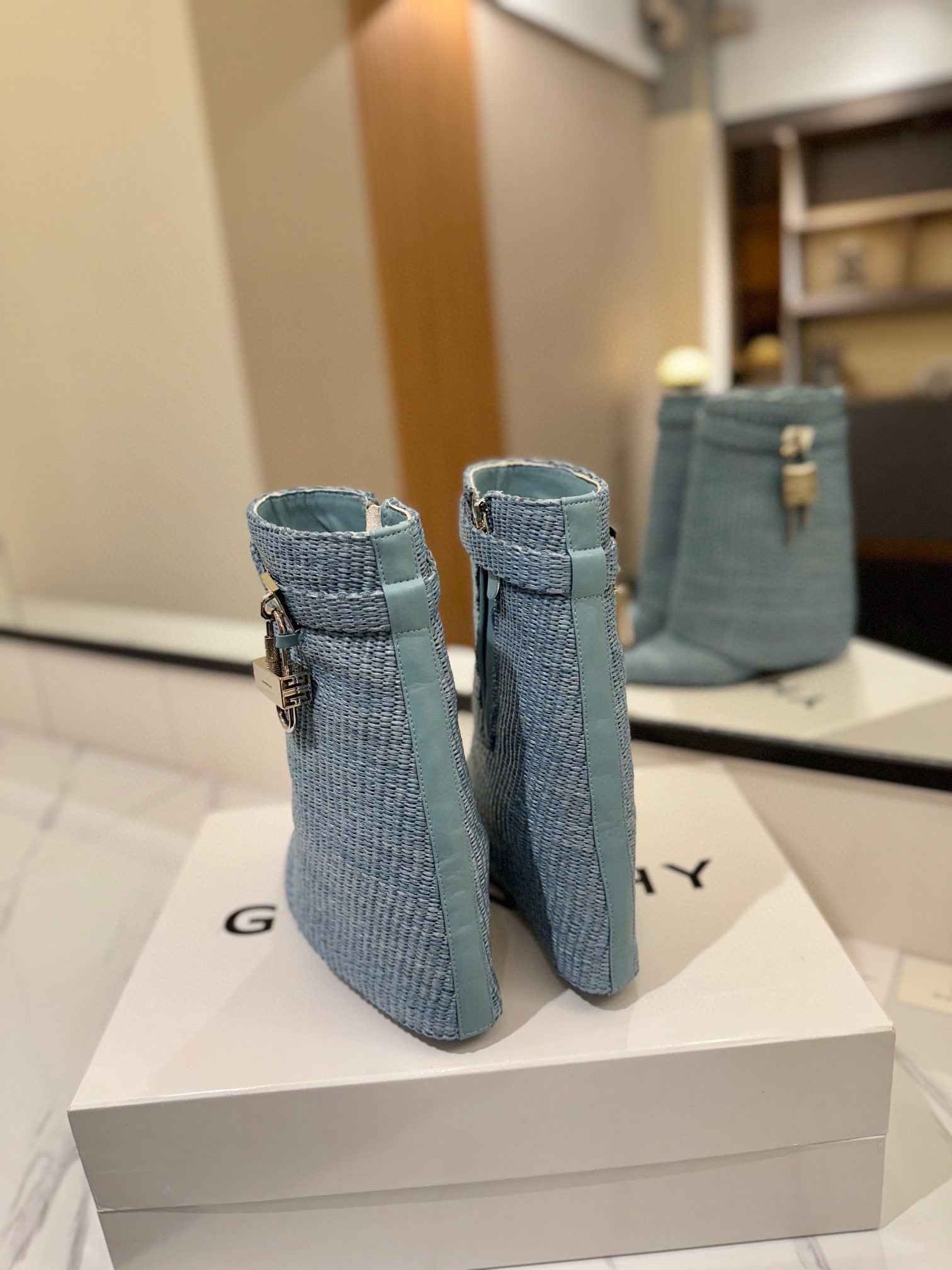 UA Givenchy Boots