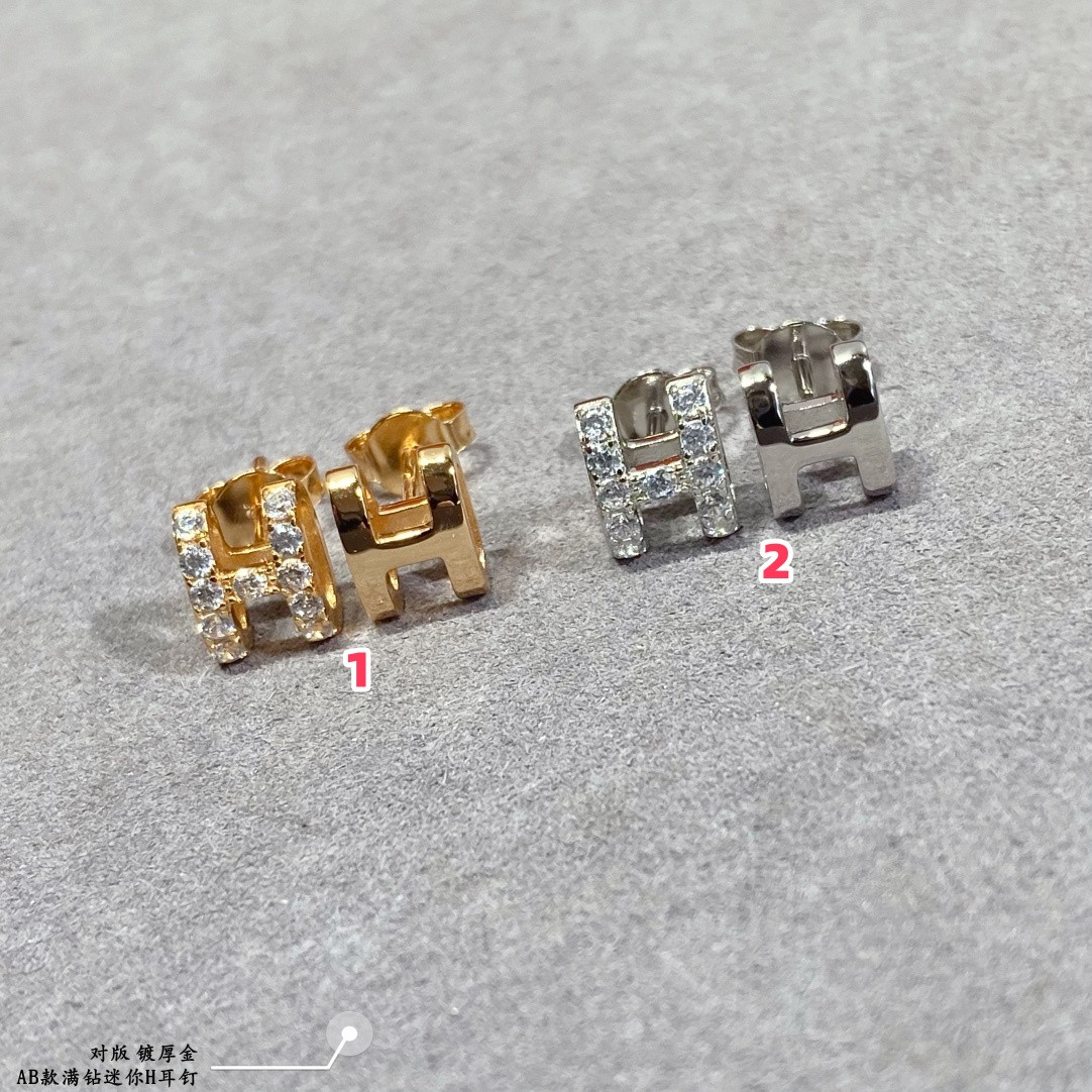 H**me5 ab style fully di*m*nd-encrusted  h  stud earrings