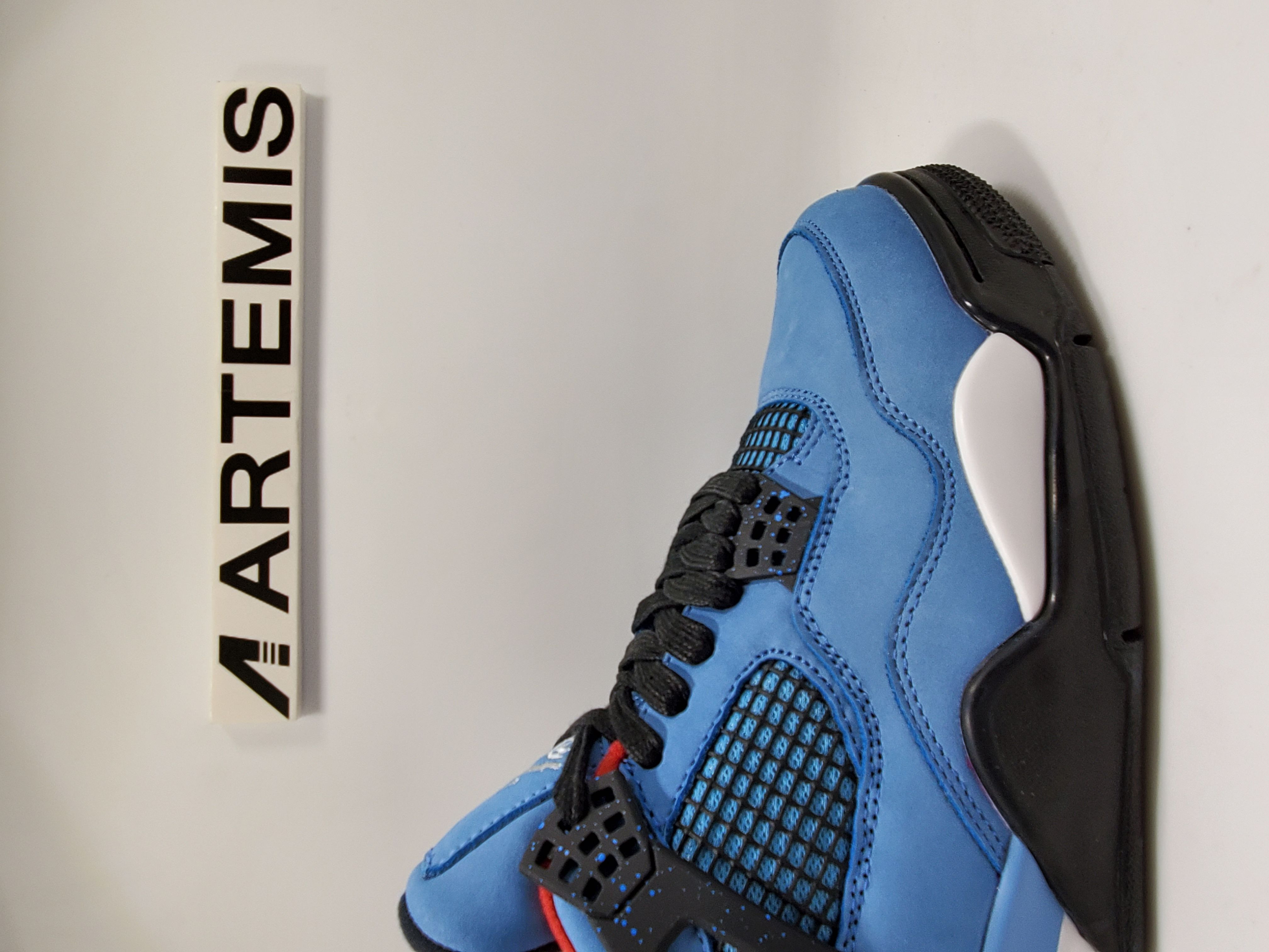 Air Jordan 4 Retro Travis Scott Cactus Jack