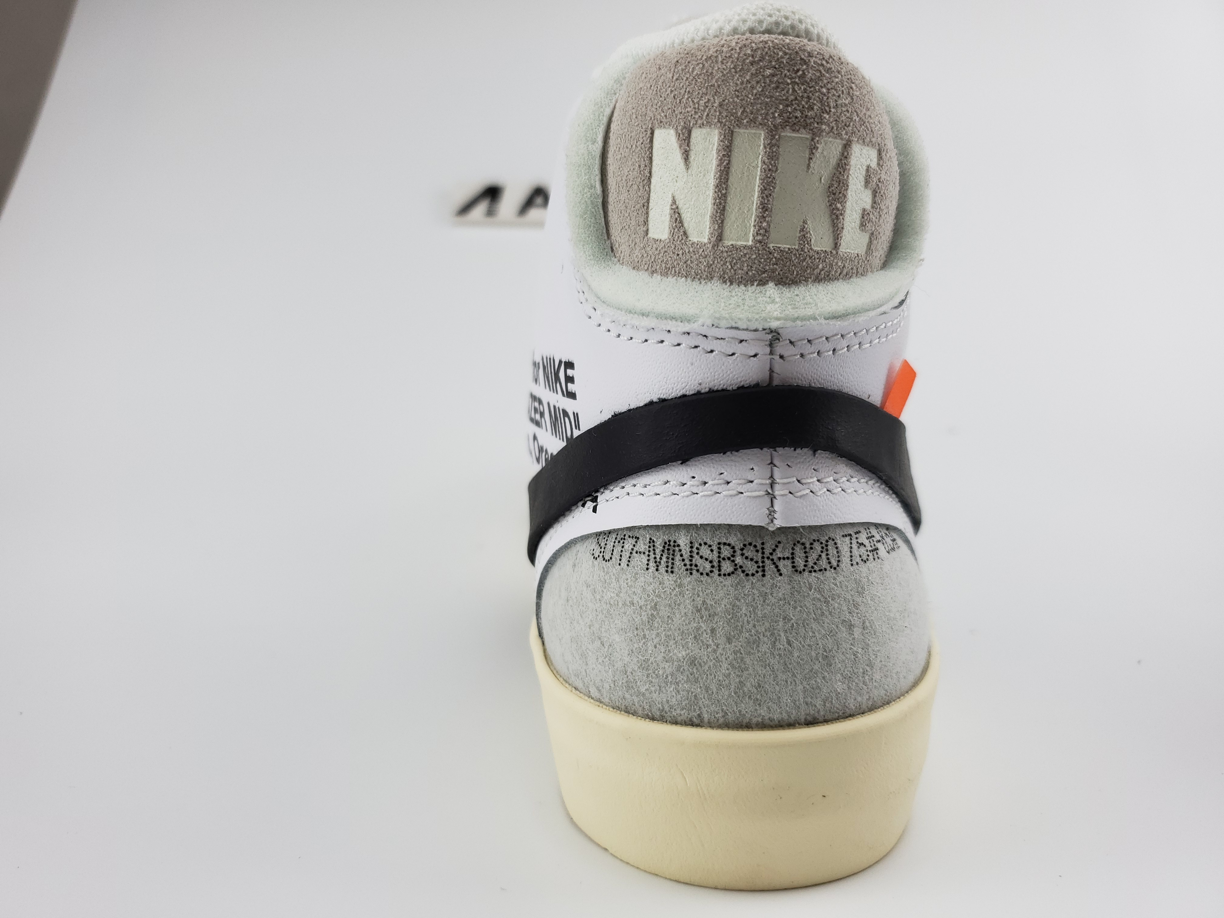 Nike Blazer Mid Off-White
