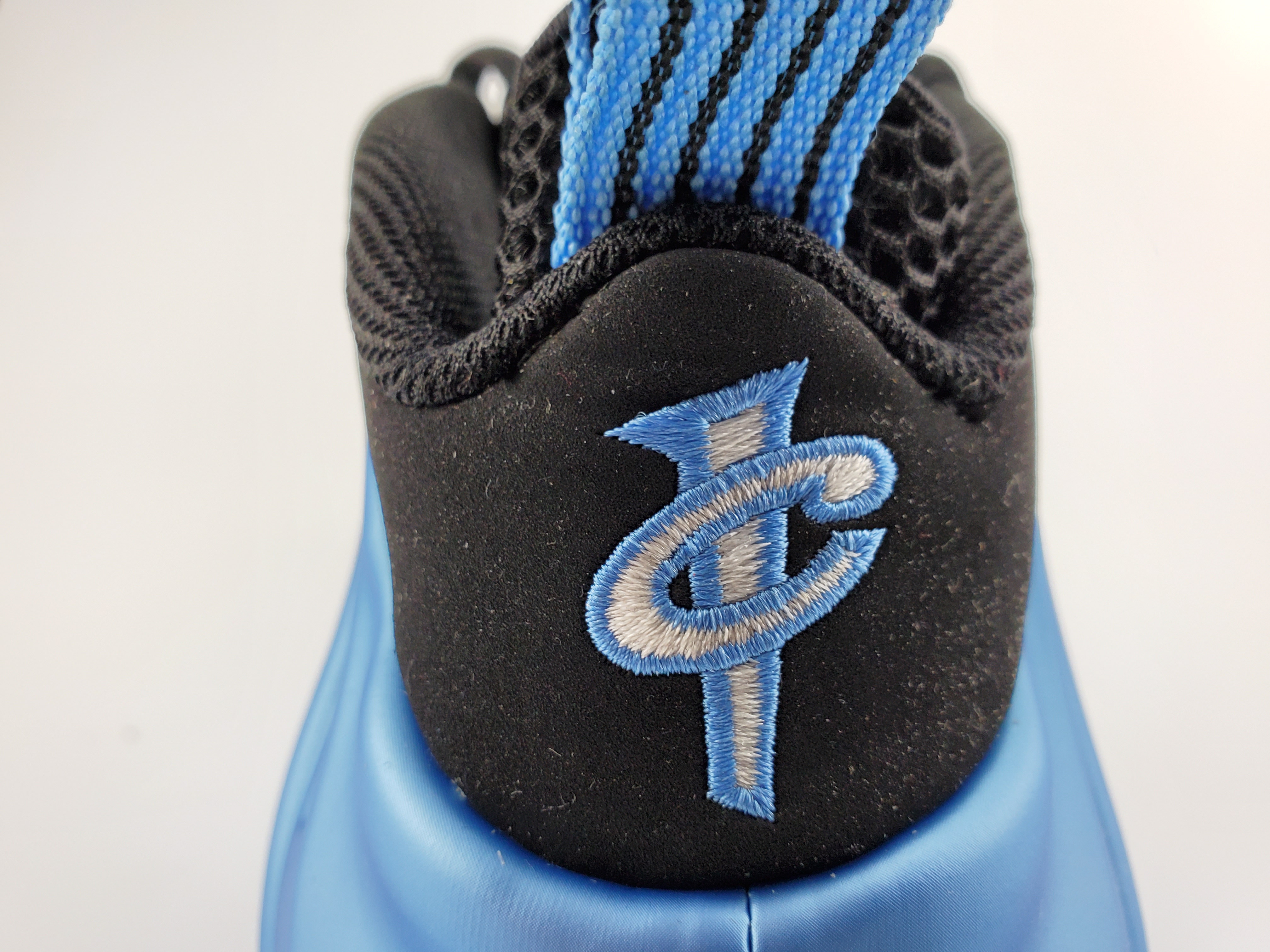 Air Foamposite One University Blue