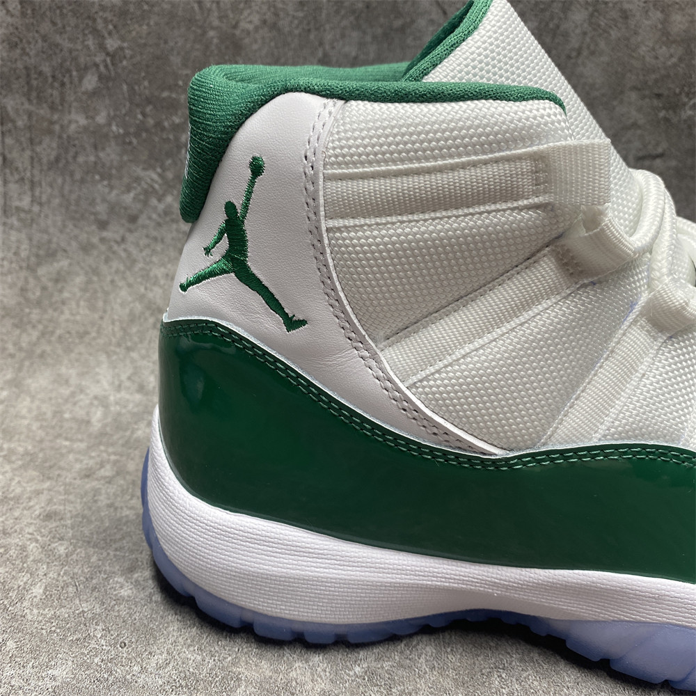 AIR JORDAN 11 RETRO LOW Green