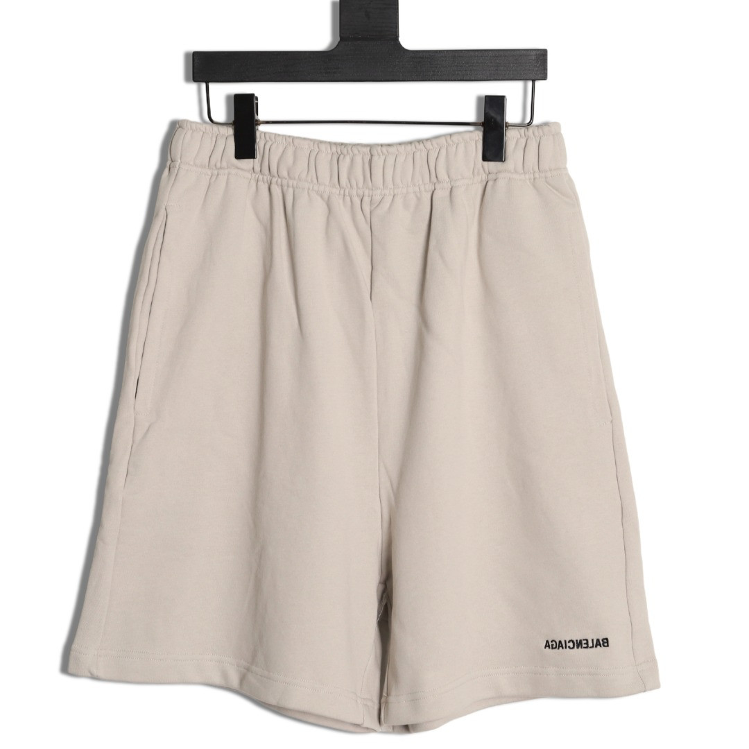 Ba*len*cia*ga shorts