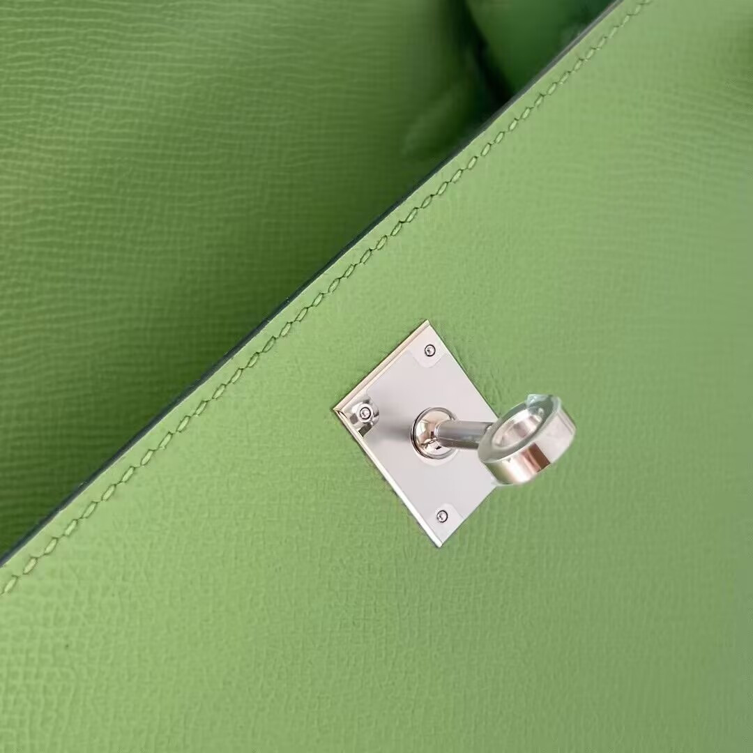 HERMÈS Kelly Silver-tone Hardware 28