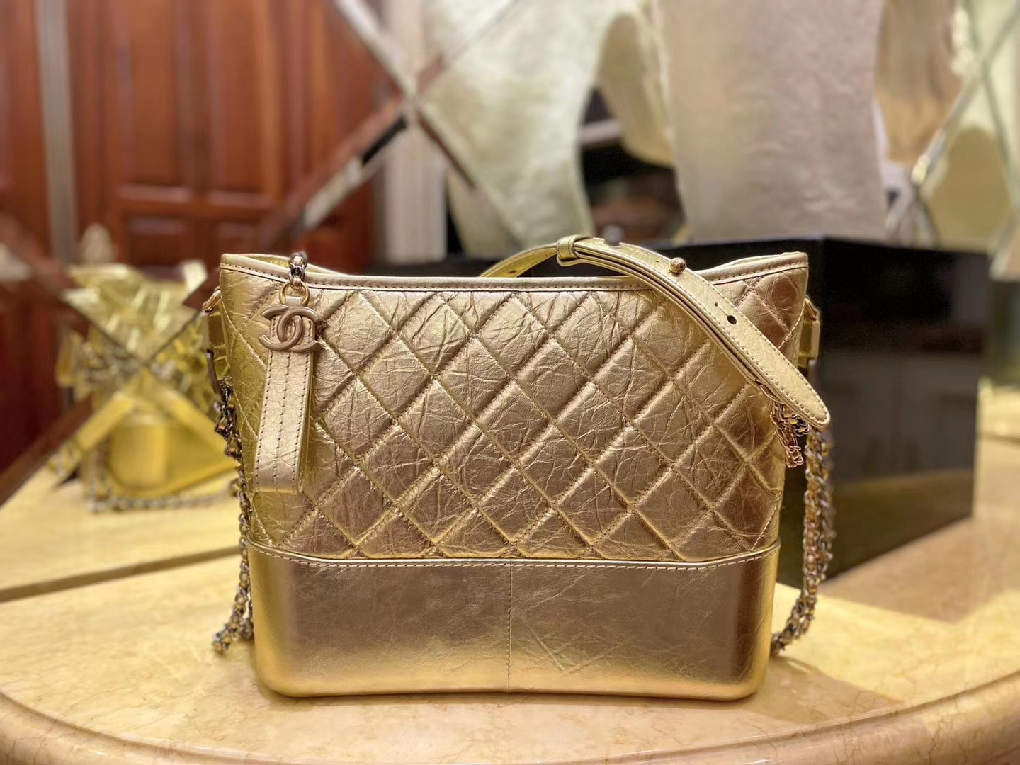 Ch*el gabrielle small size 20cm