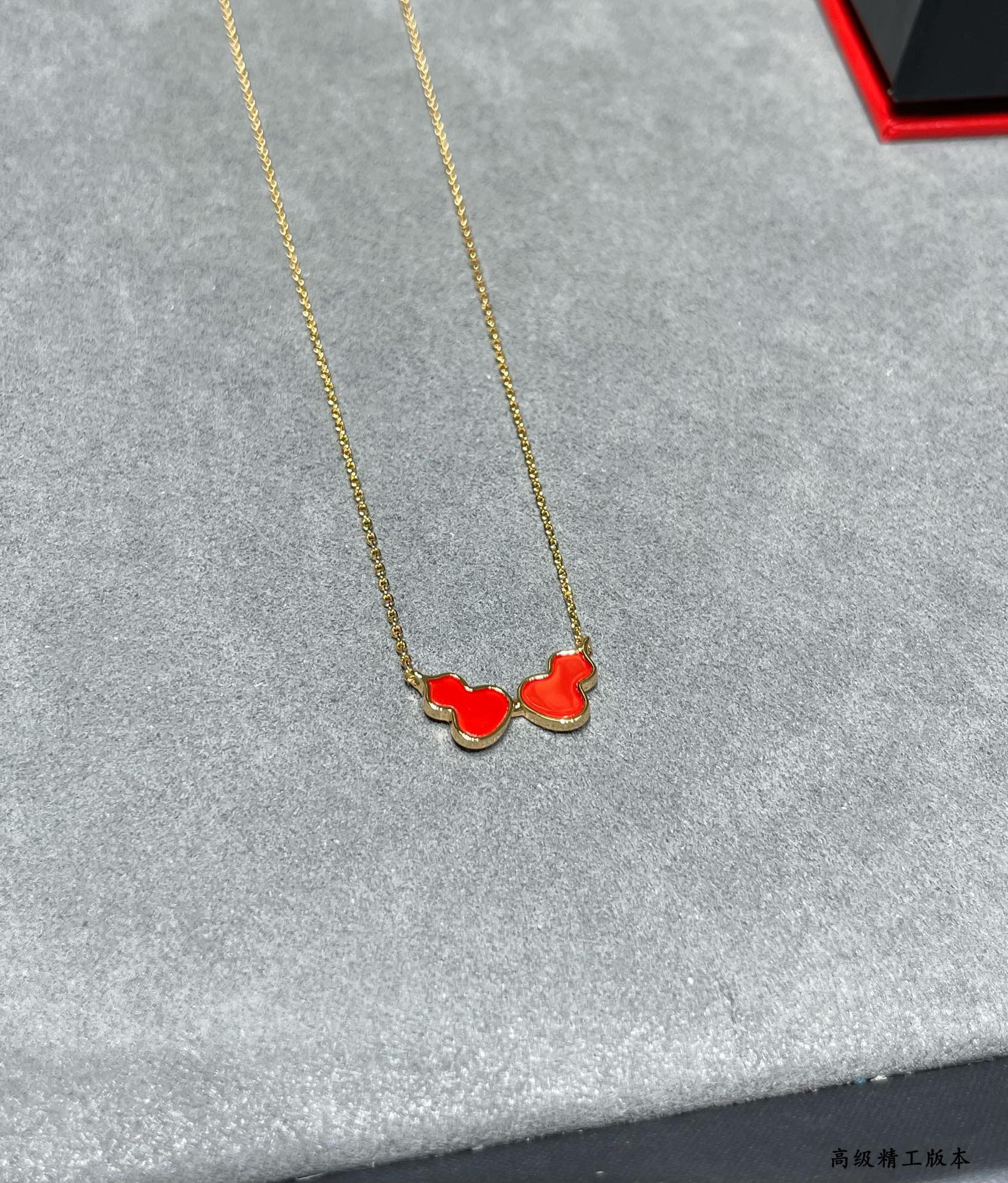 Qeelin Wulu Double Gourd Necklace