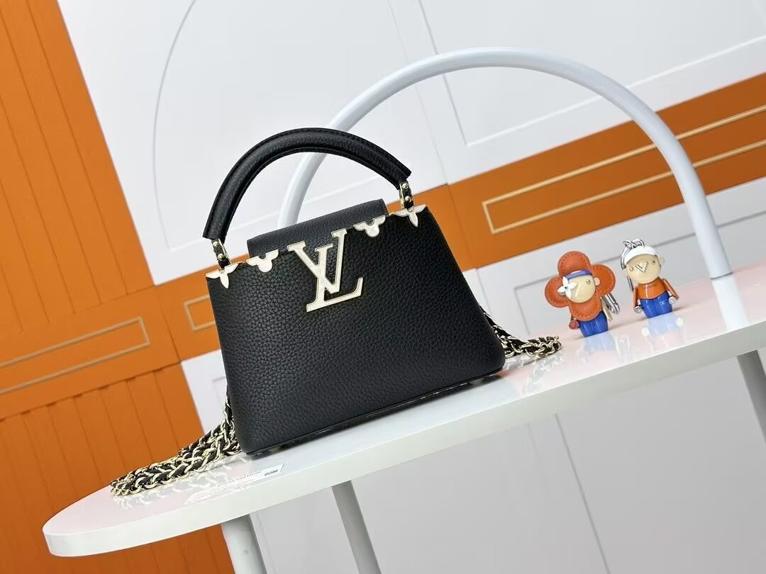 LV Capucines Mini with Chain M10167 21x14x8cm