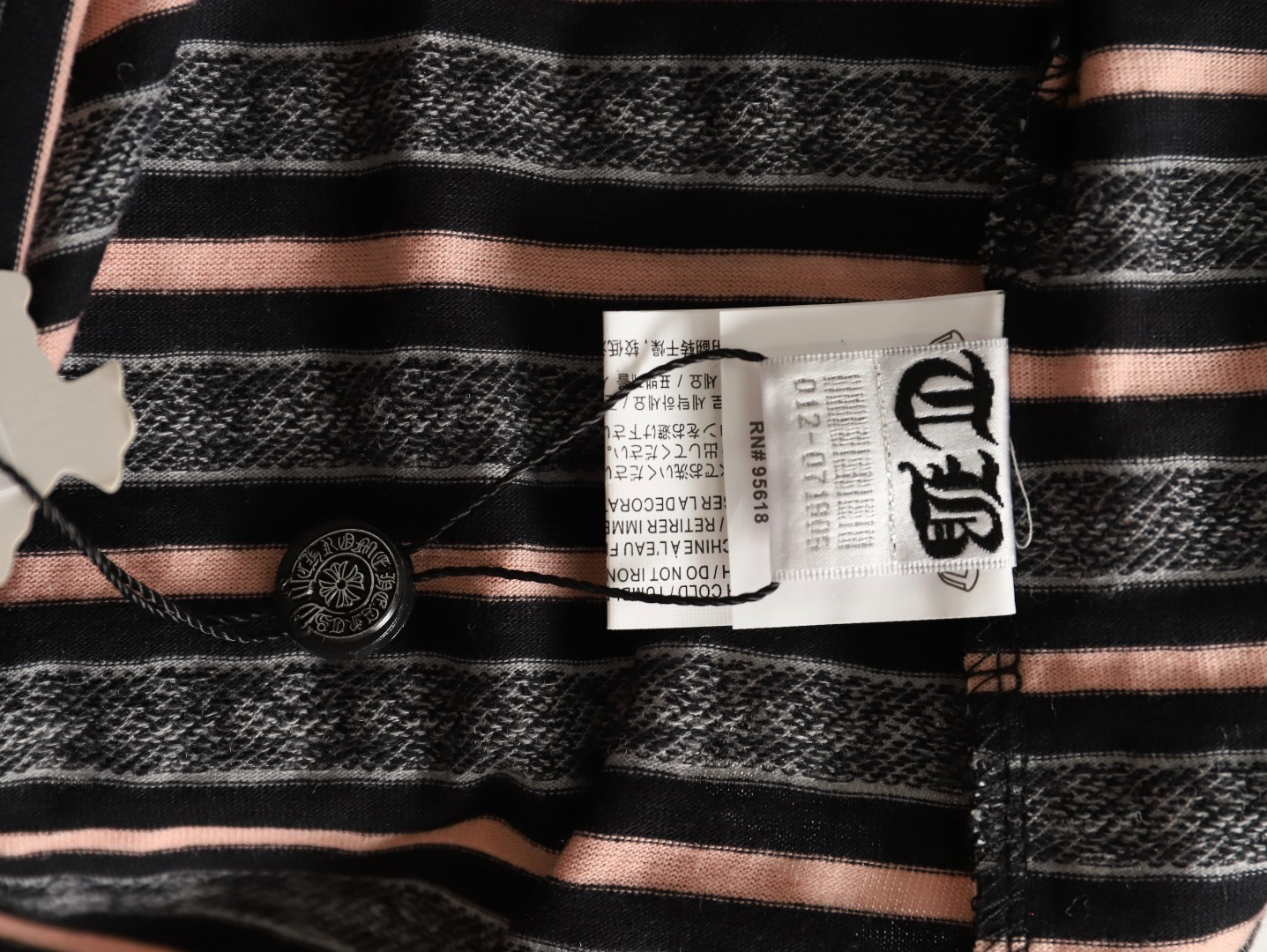 Ch**me He**ts 25fw polo shirt