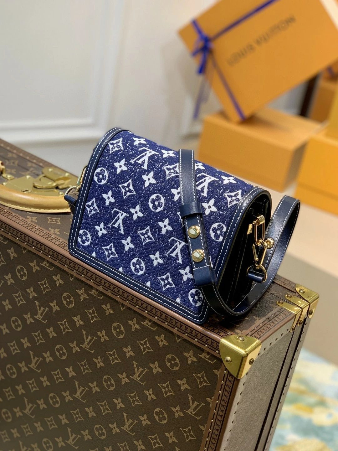 LV MINI DAUPHINE M59716