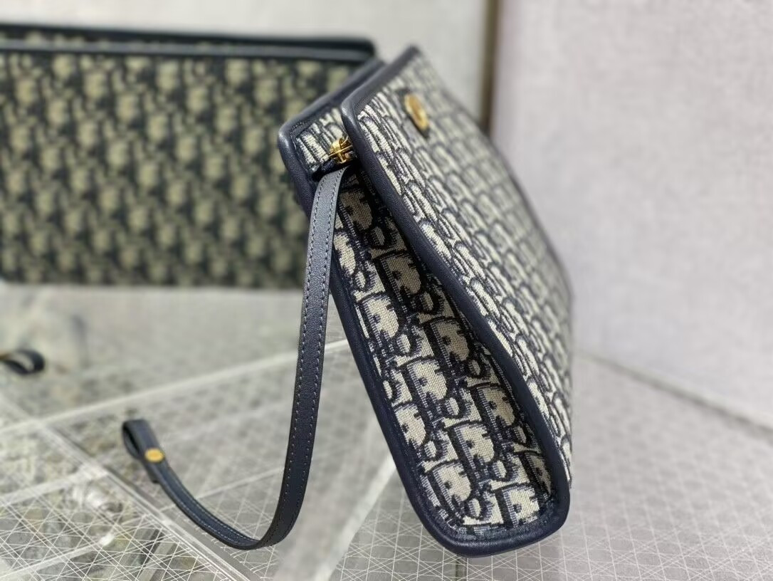 D*or 30 montaigne dea pouch blue D*or oblique jacquard 26x19.5x7cm