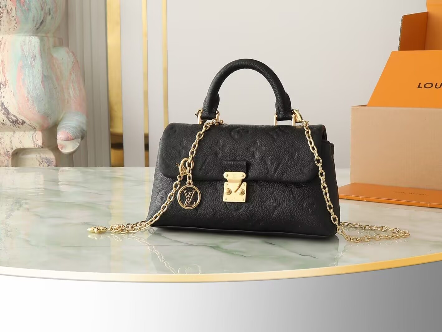 LV Nano Madeleine M12144 12.5x6x21cm
