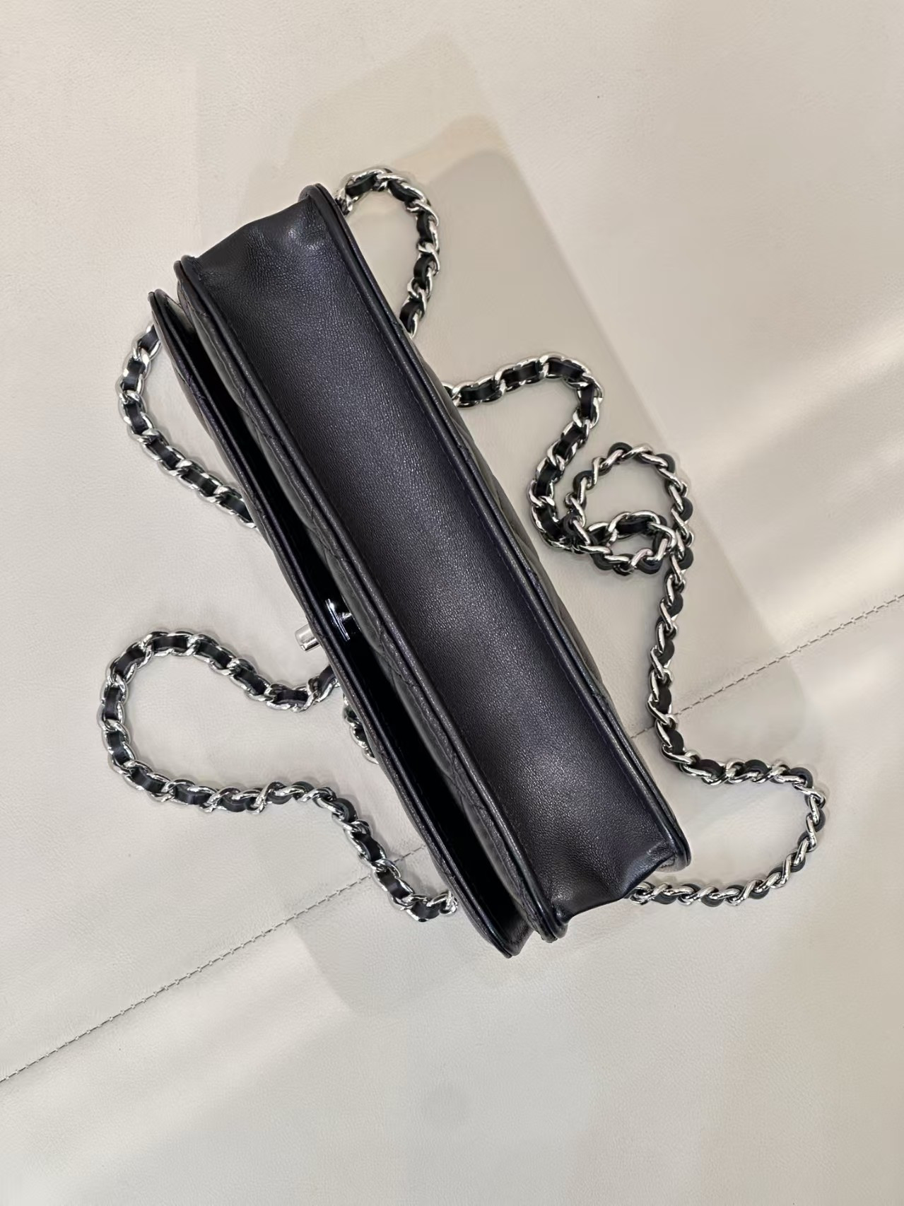 Ch*el woc classic wallet on chain 13x19cm