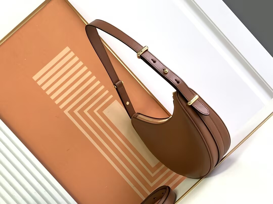 Pra*a arqué shoulder bag 22.5x18.5x6.5cm