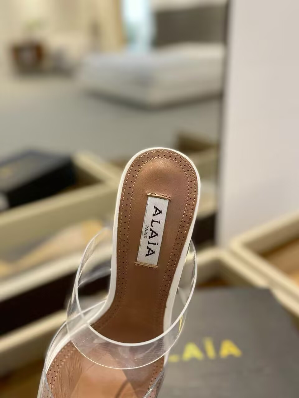 UA ALAÏA Le Coeur Mule Heart-Toe Slingback Pump 10.5cm Heel