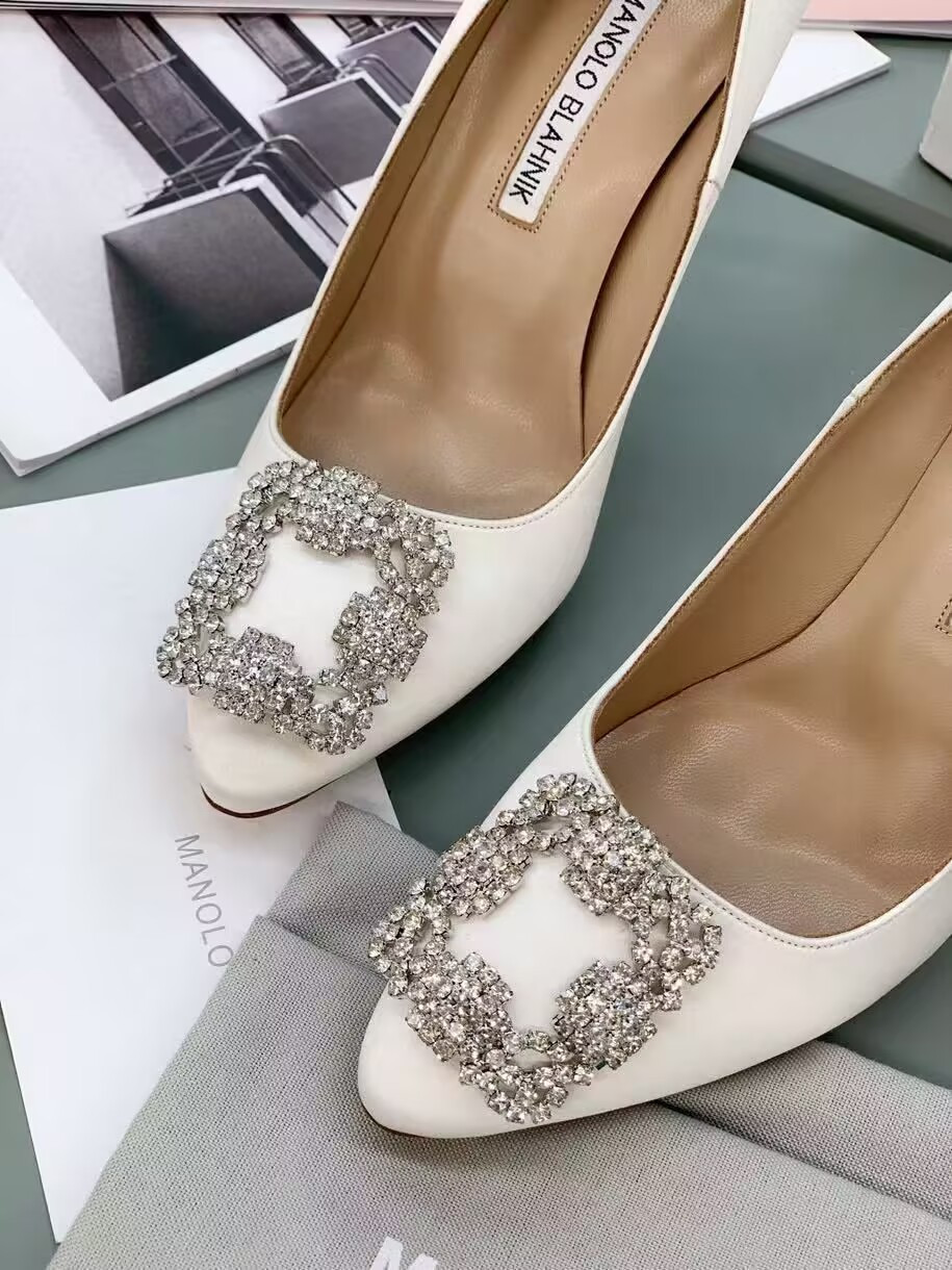 ua man010 B1ahn*k hangisi jewel buckle pumps