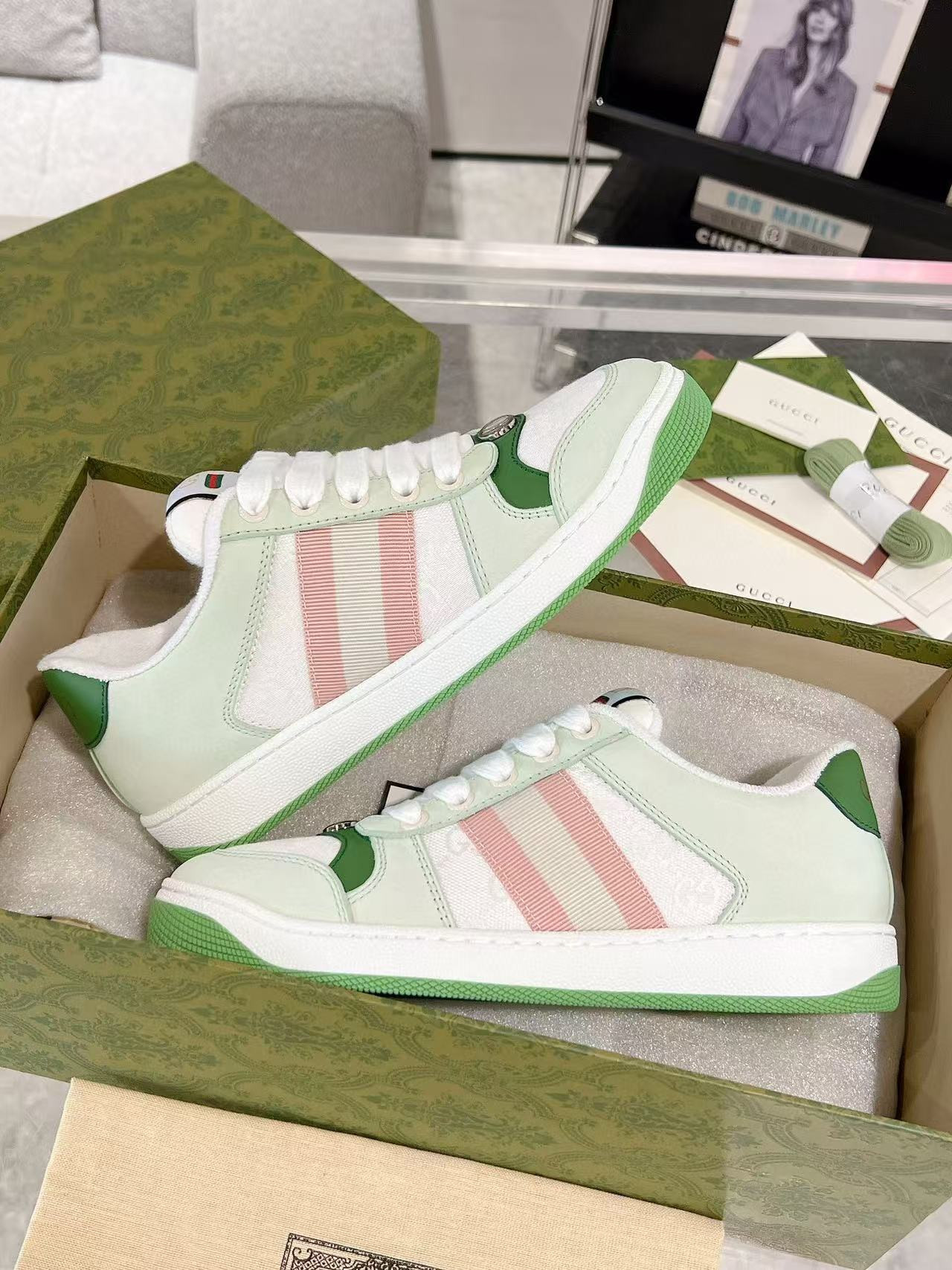 ua G*u*i sneakers