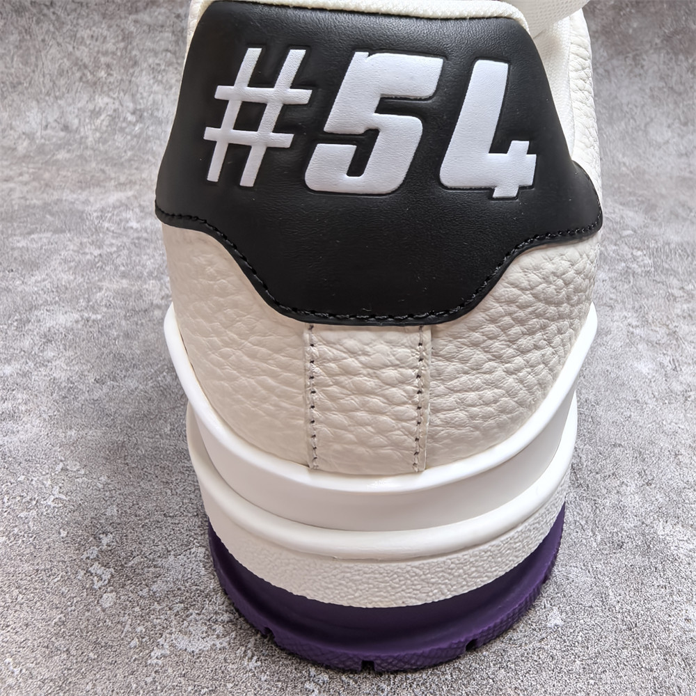 UA LV Trainer Sneaker