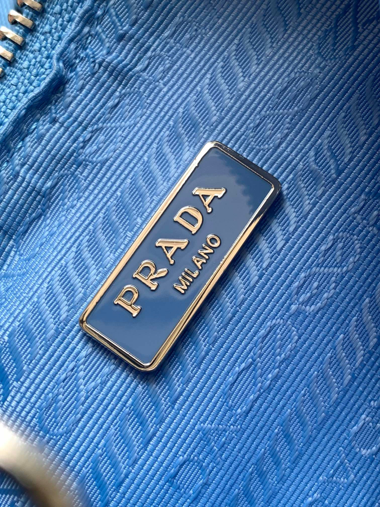 Pra*a re-edition 2005 re-nylon bag blue