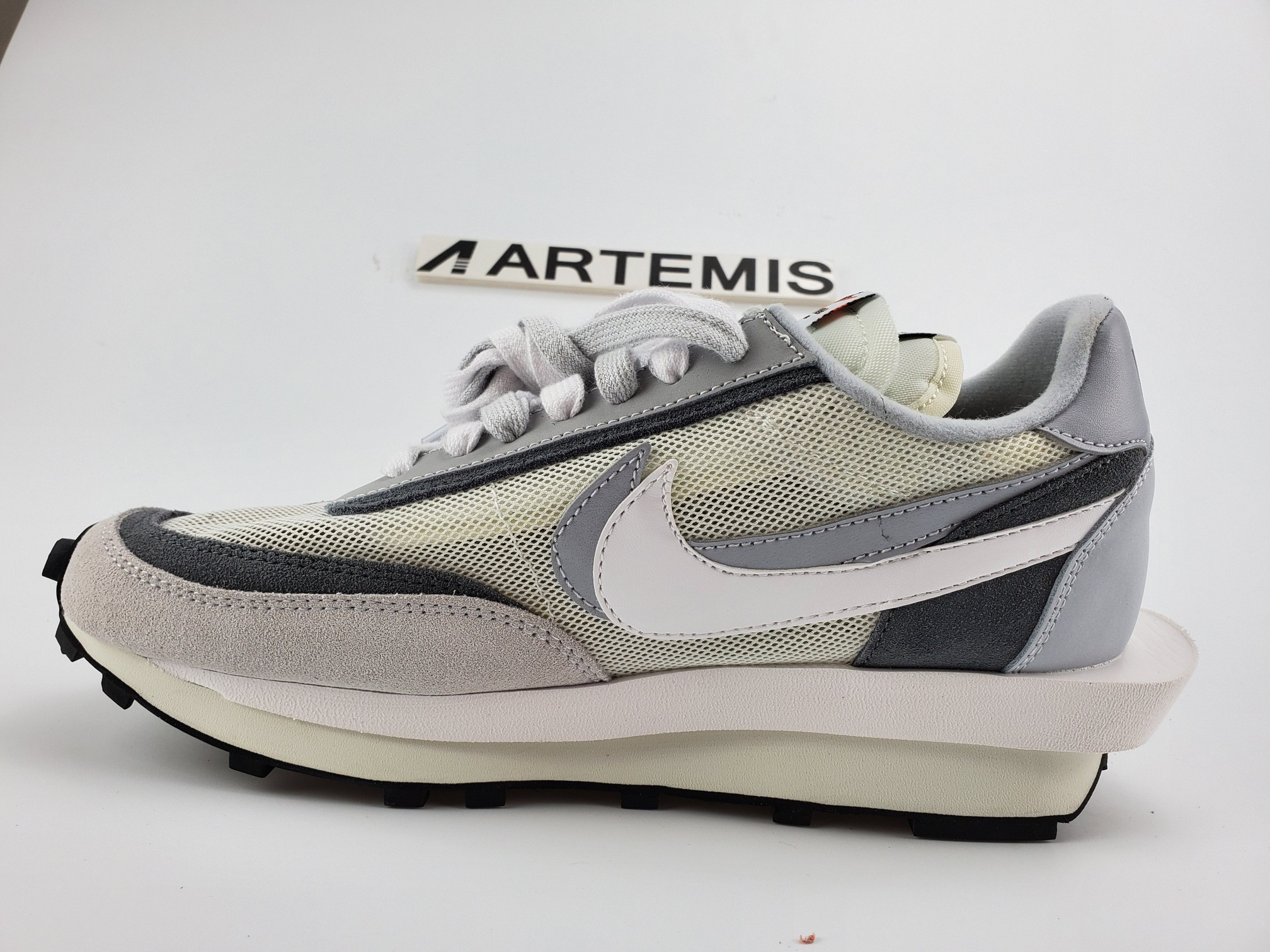 Nike LD Waffle Sacai White Grey