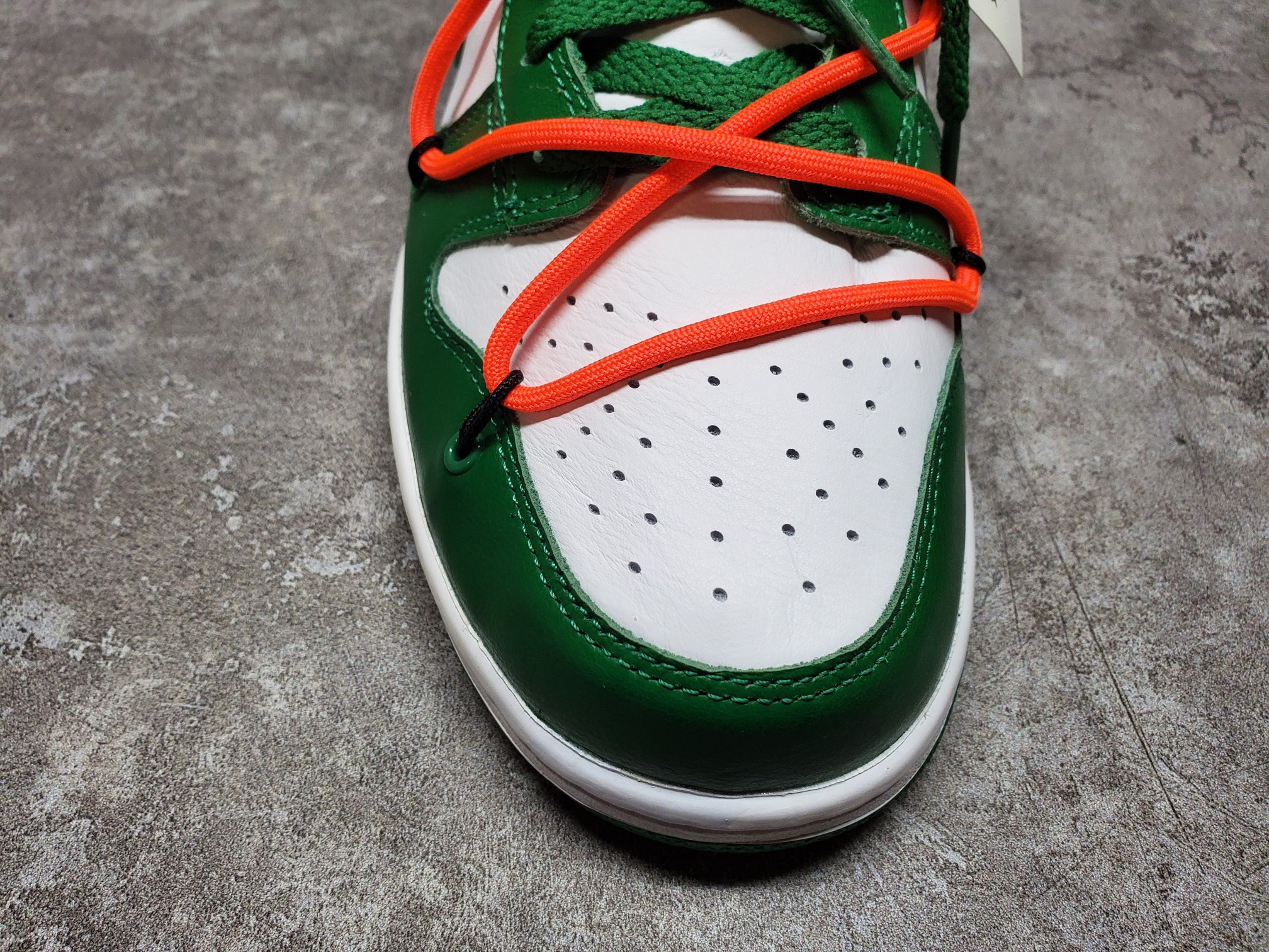 Nike Dunk Low Off -White "PINE GREEN"