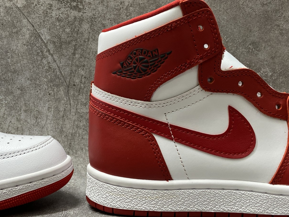 Air Jordan New Beginnings Pack Retro High 1 & Nike Air Ship