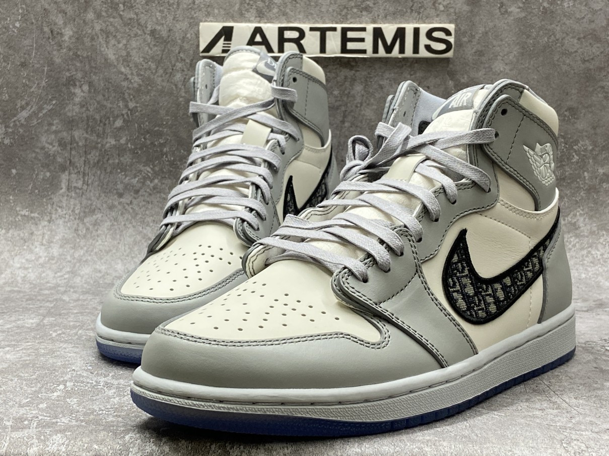 air jordan 1 retro high D*or (blue box version)