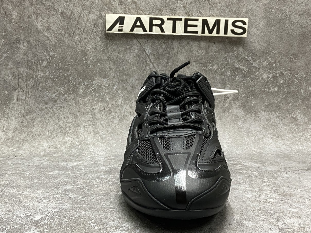 Balenciga Drive Sneaker Black