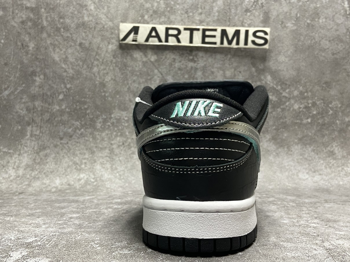 nike sb dunk low Di*m*nd s*pply co black Di*m*nd