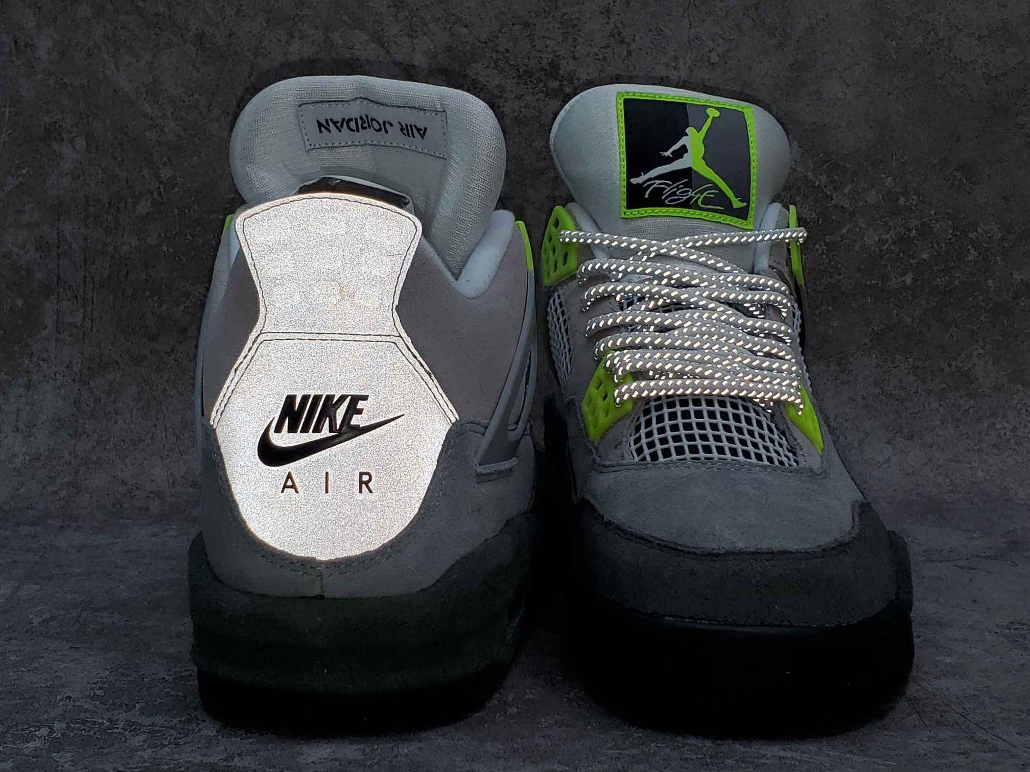 Air Jordan 4 Retro SE