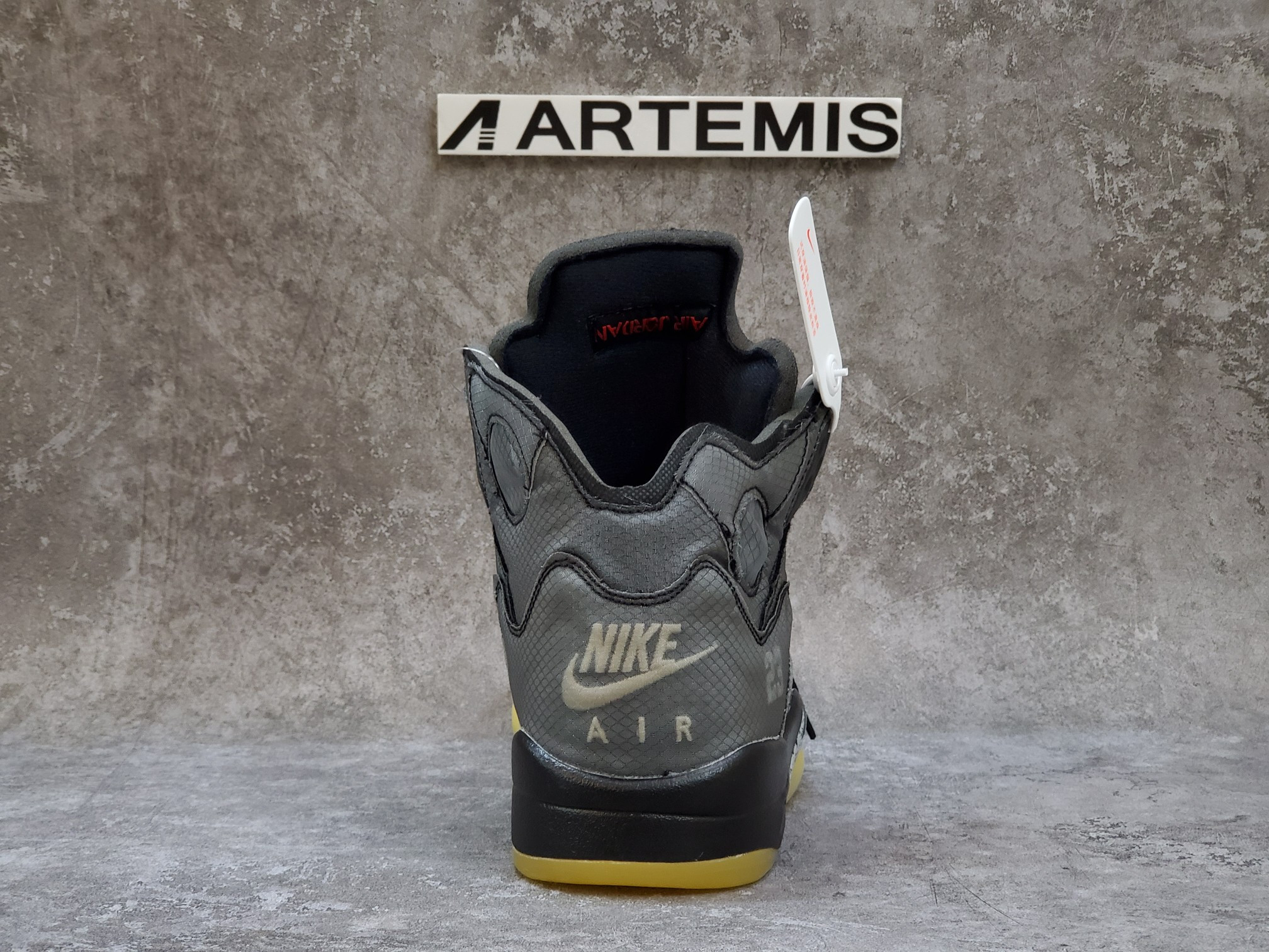 Air Jordan 5 Retro Off White Black