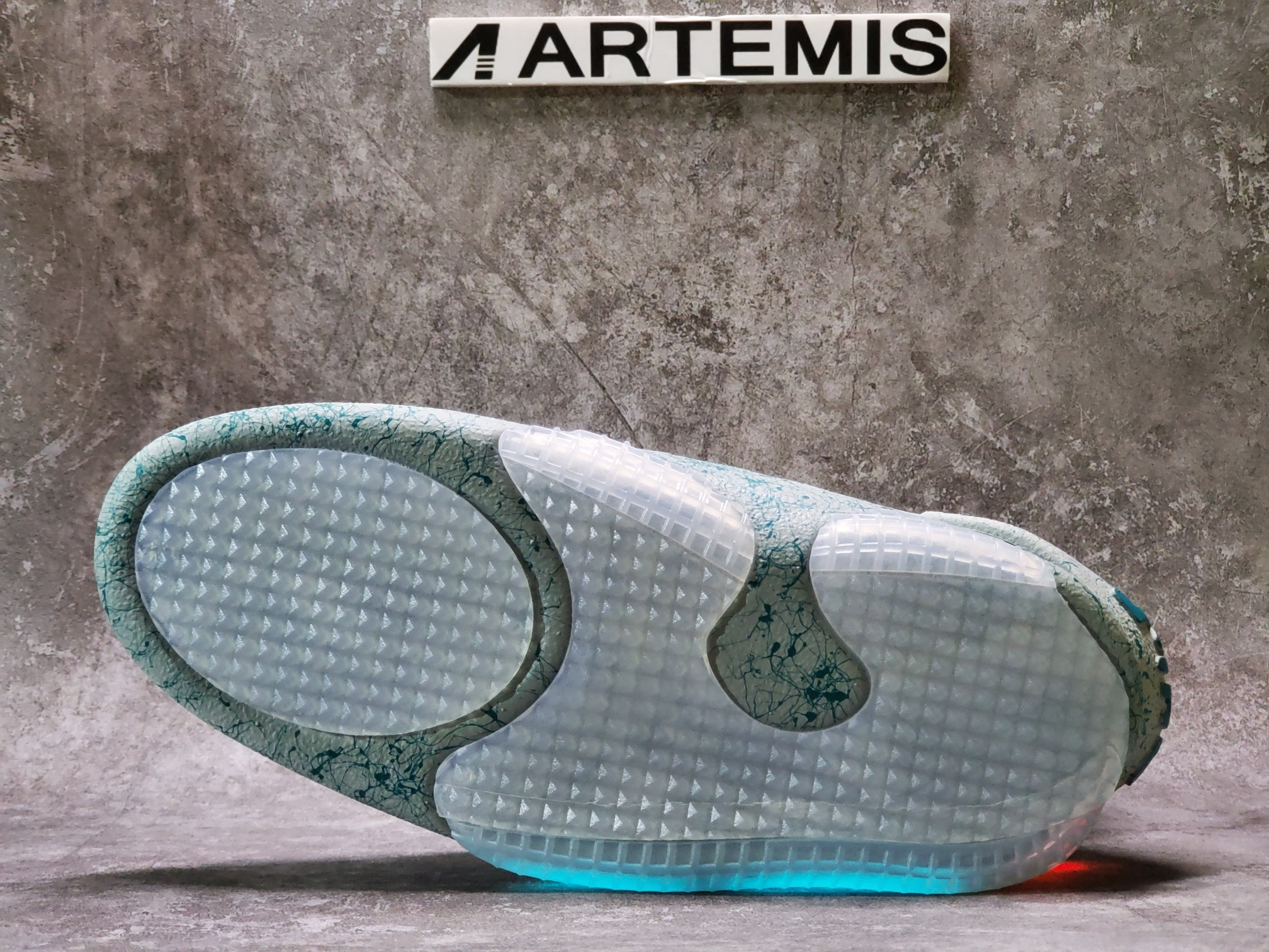 Nike Mag 