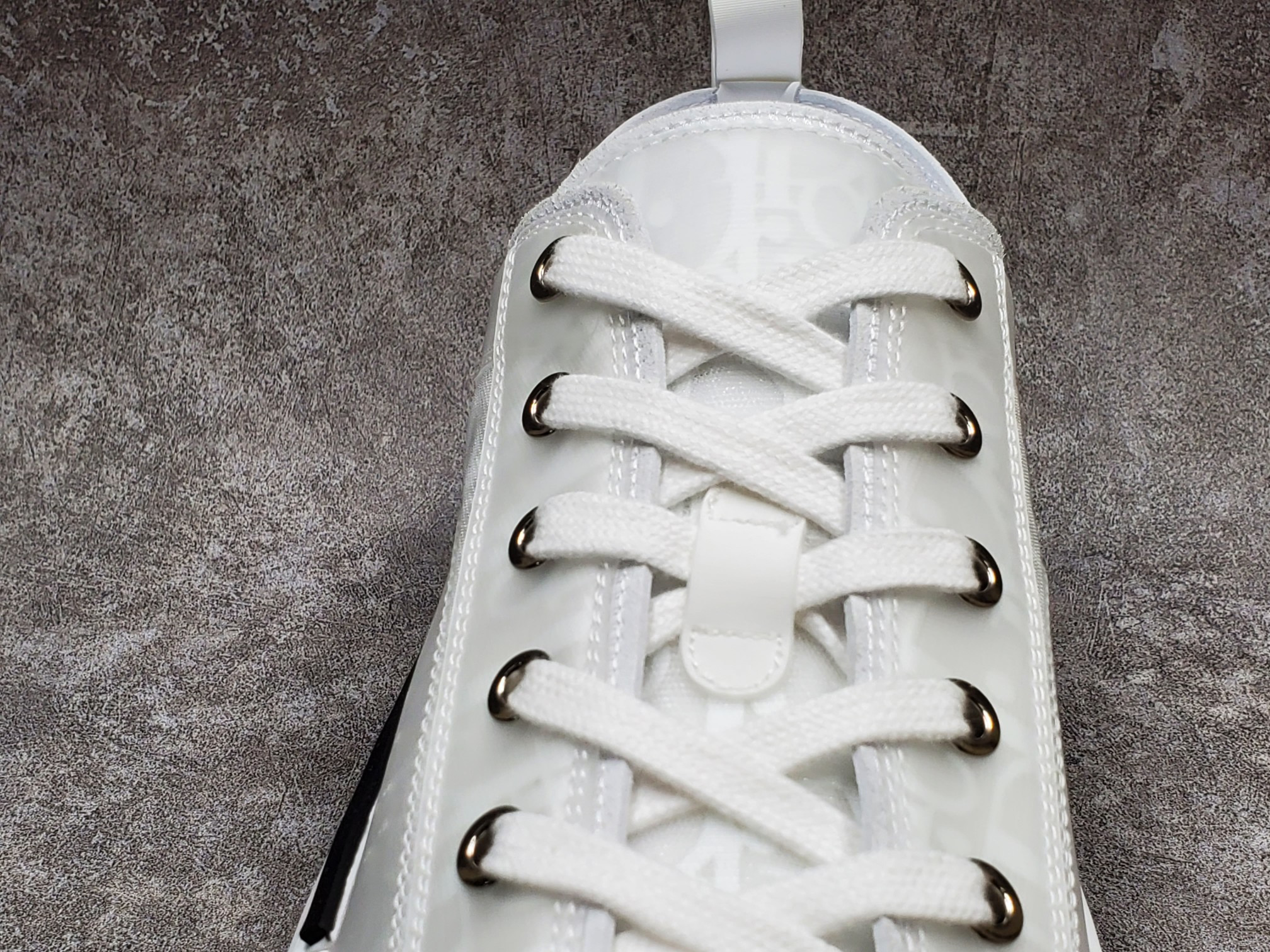 D*or b23 low top oblique