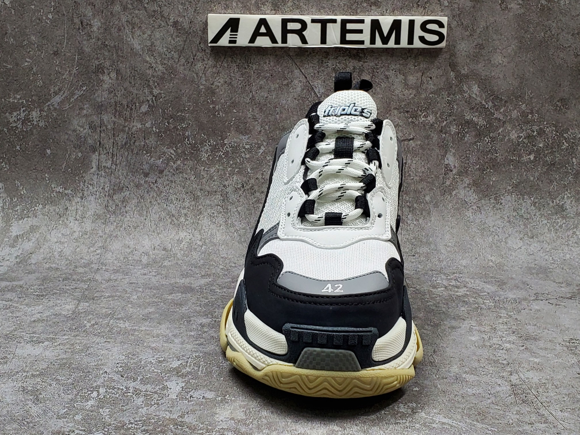 Balenciga Triple S White Black
