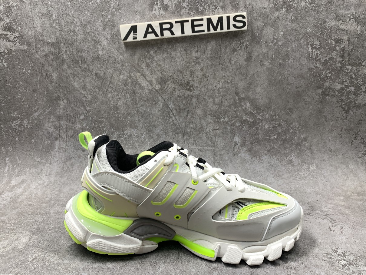 Balenciga Track Worn Out Sneakers