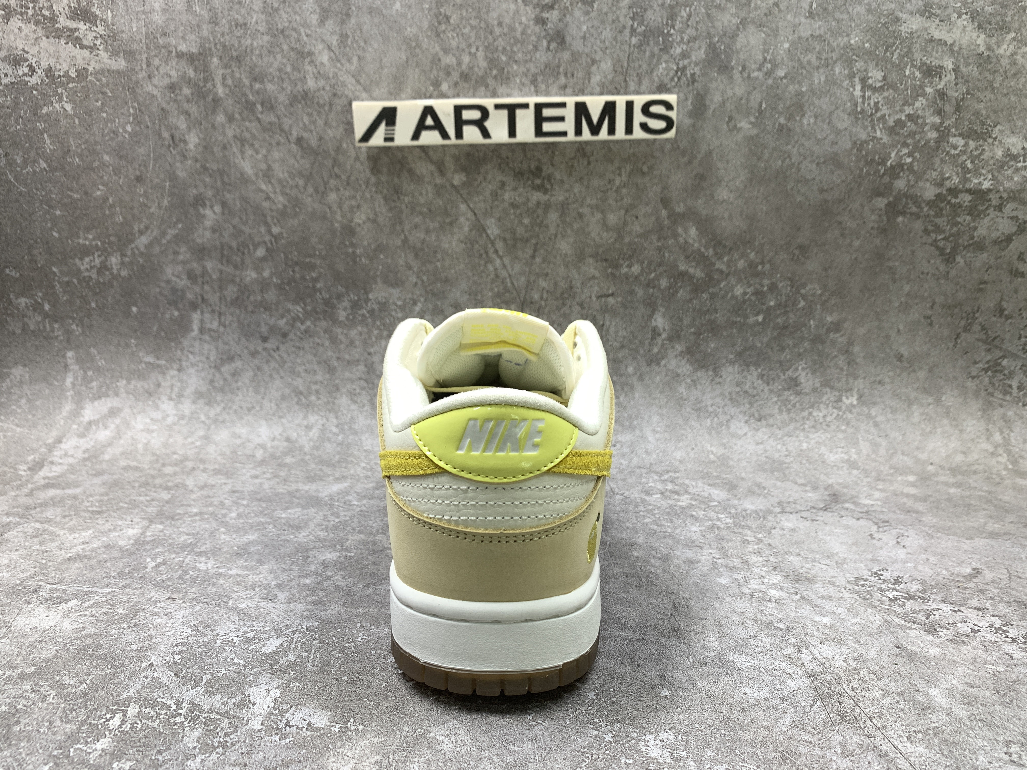 Nike Dunk Low Lemon Drop