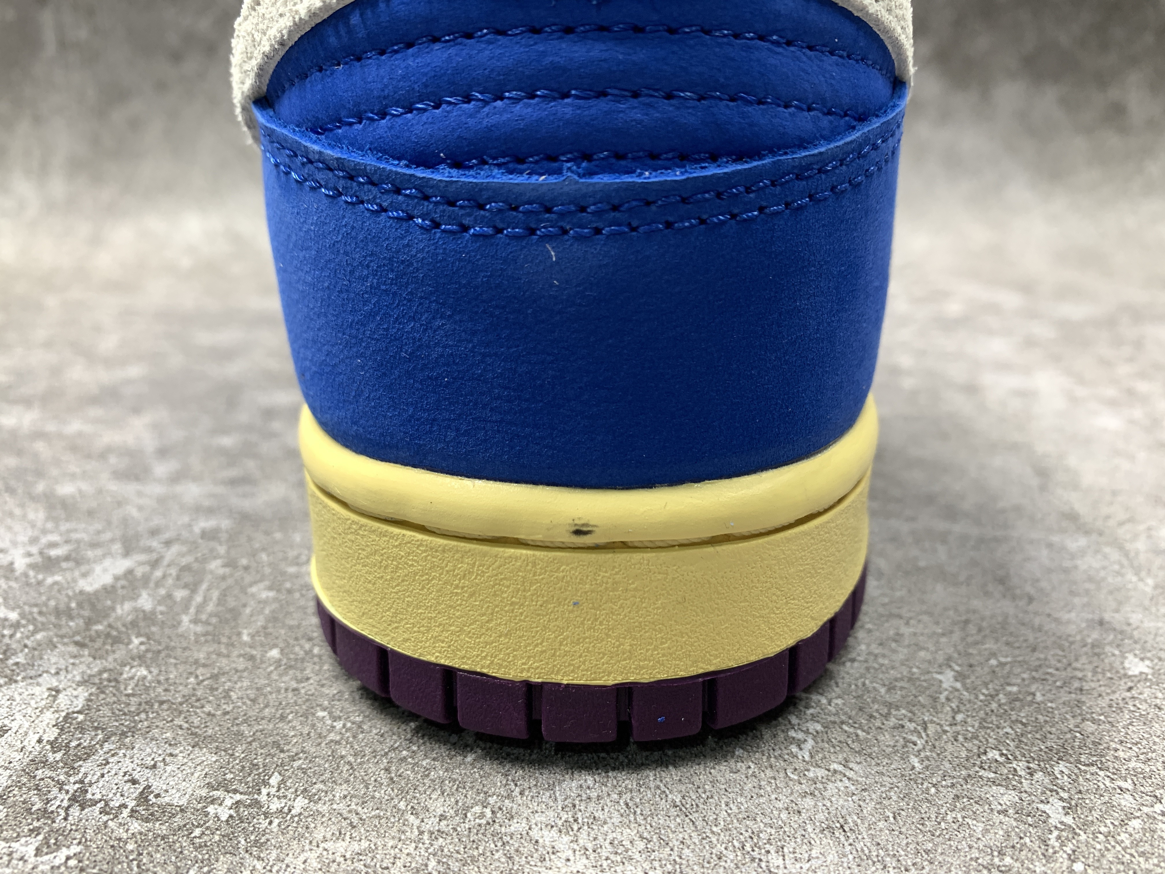Nike Dunk Low UNDEFEATED Dunk vs. AF1