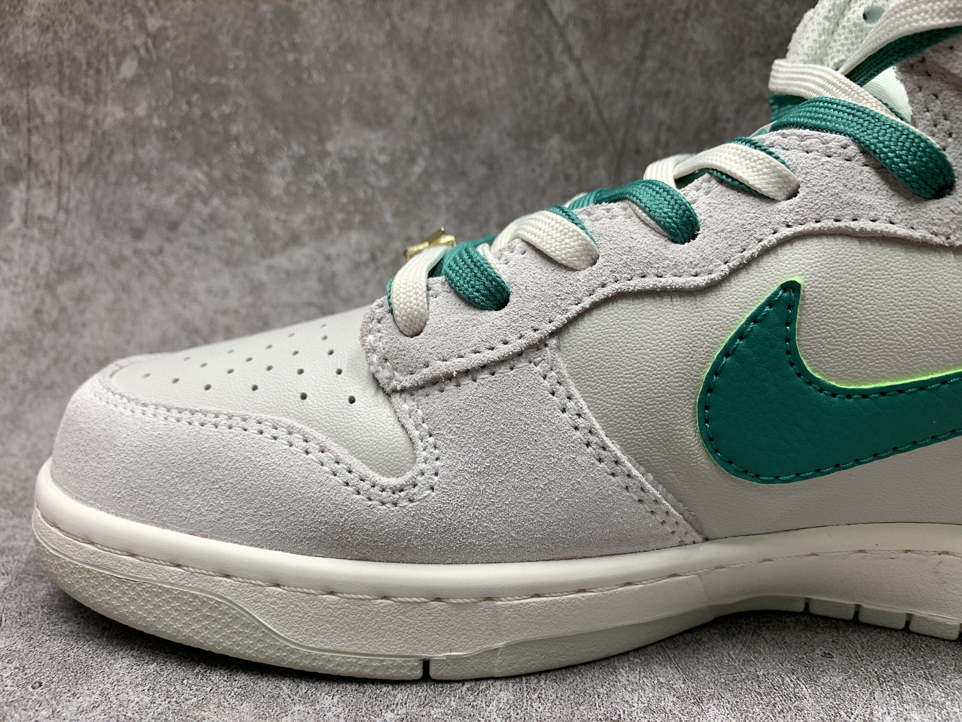 Nike Dunk High First Use Sail