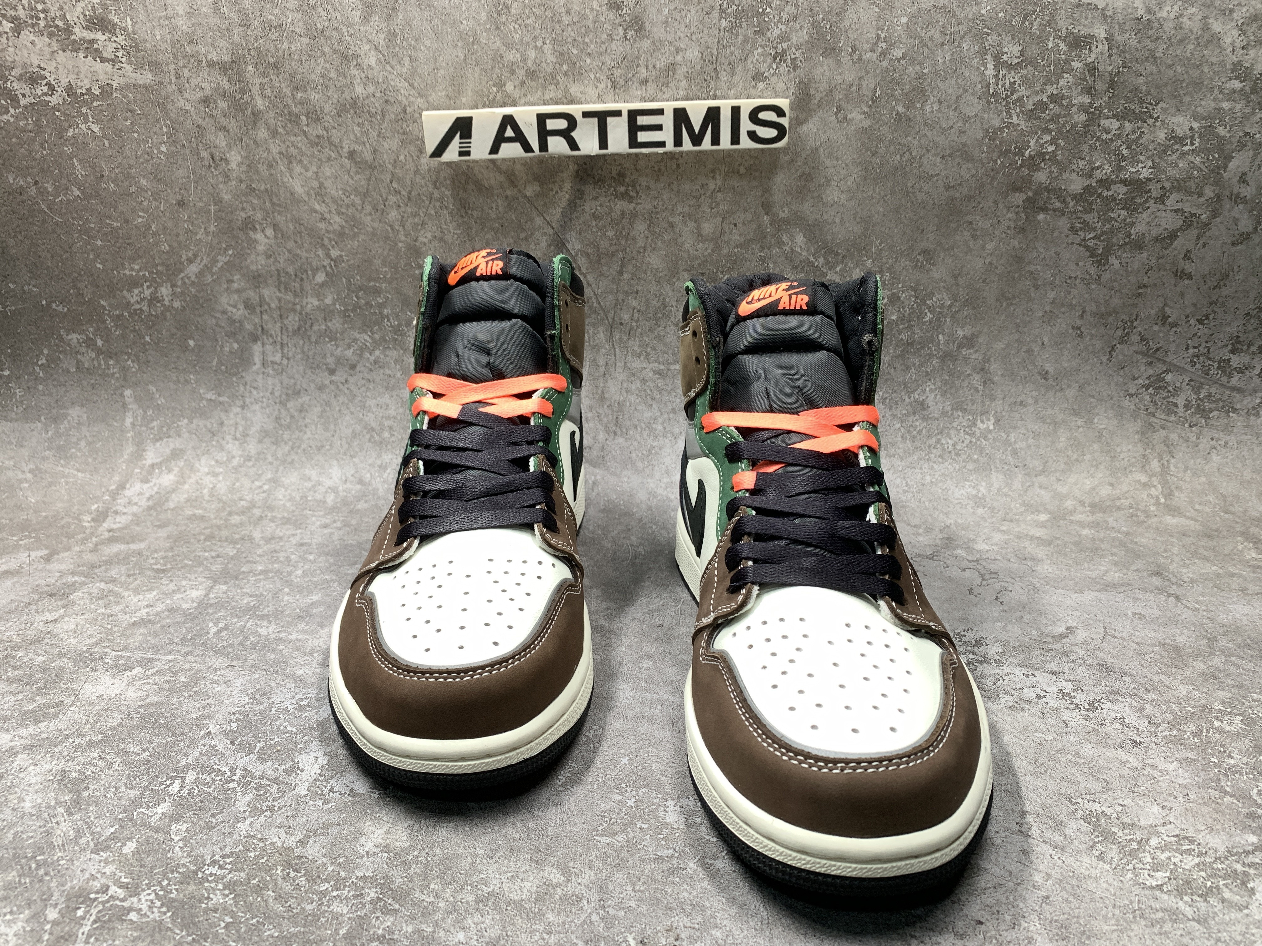Jordan 1 Retro High OG Hand Crafted