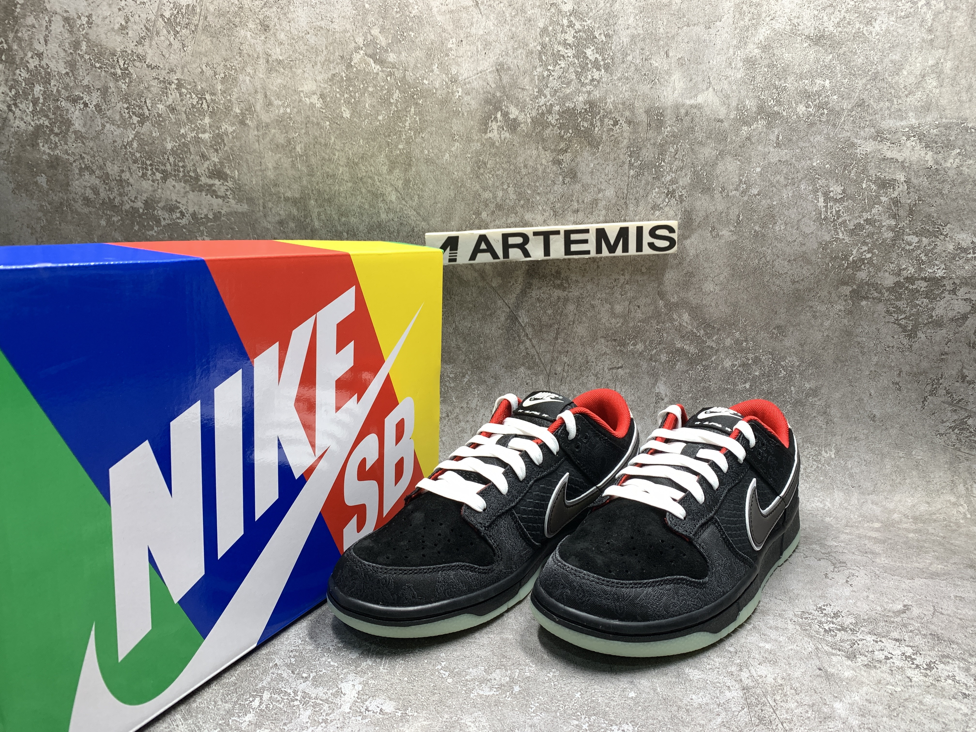 Nike Dunk Low LPL League of Legends