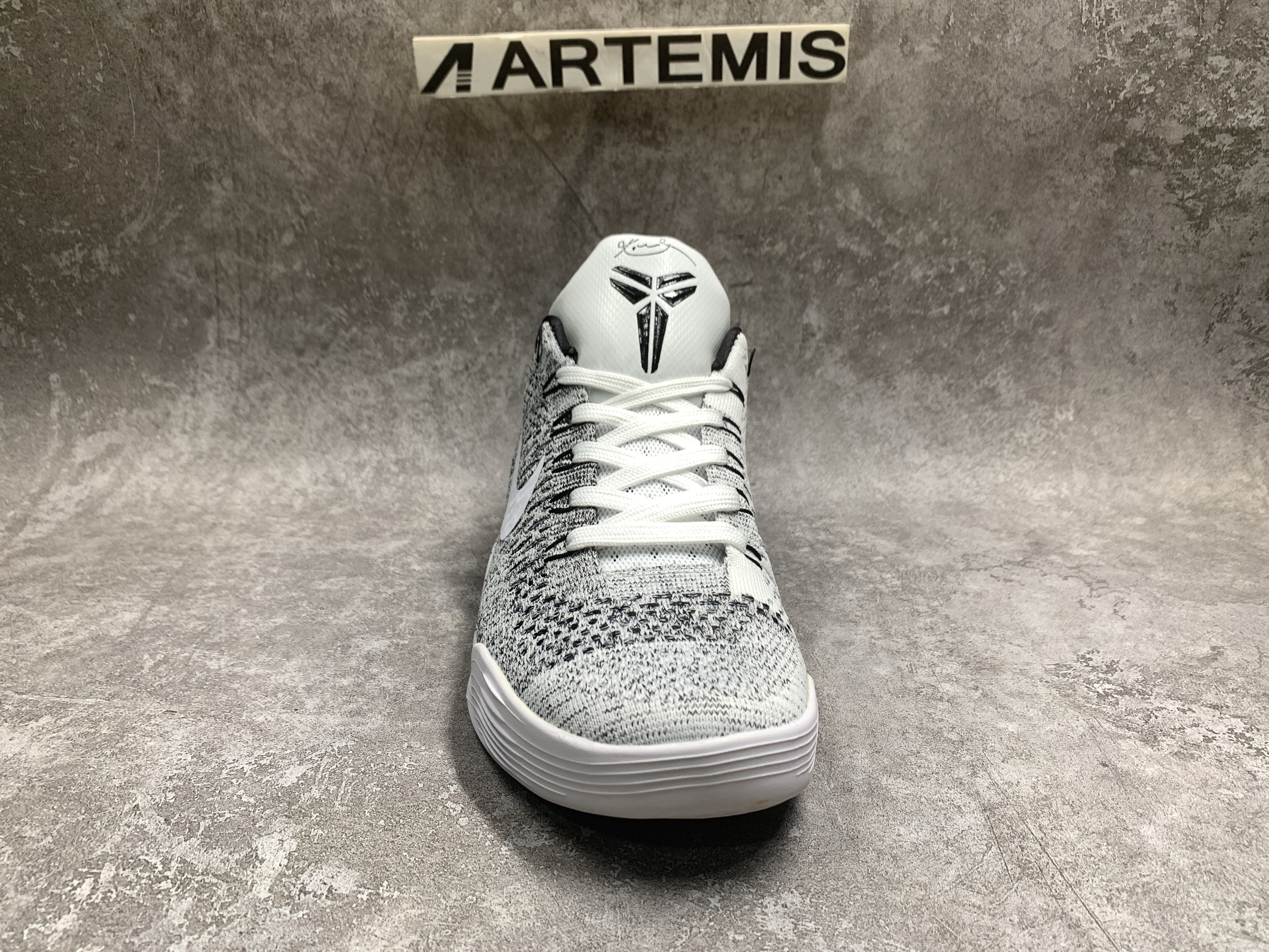Nike Kobe 9 Elite Low Beethoven