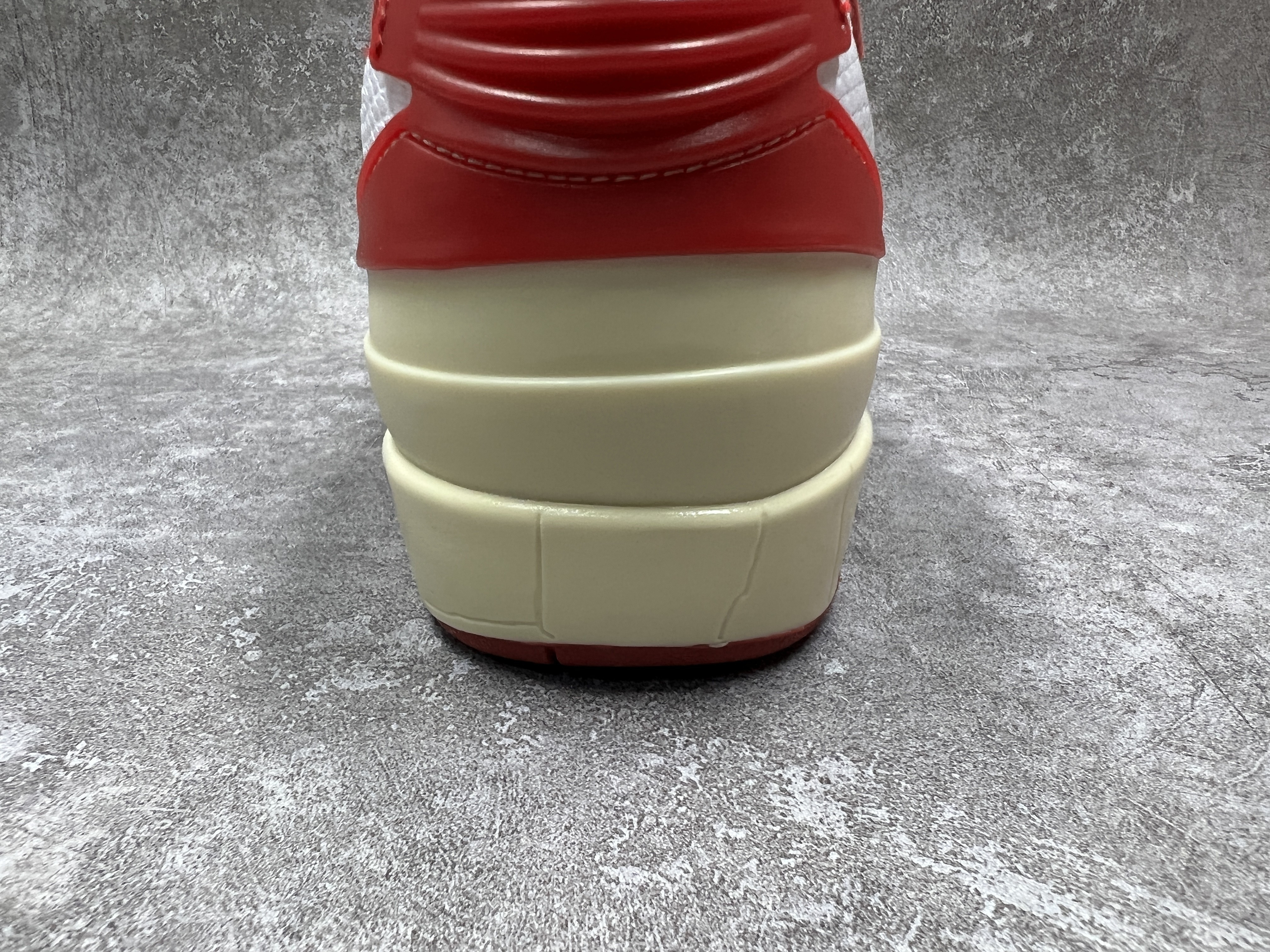 Air Jordan 2 Retro Low SP Off-White White Red