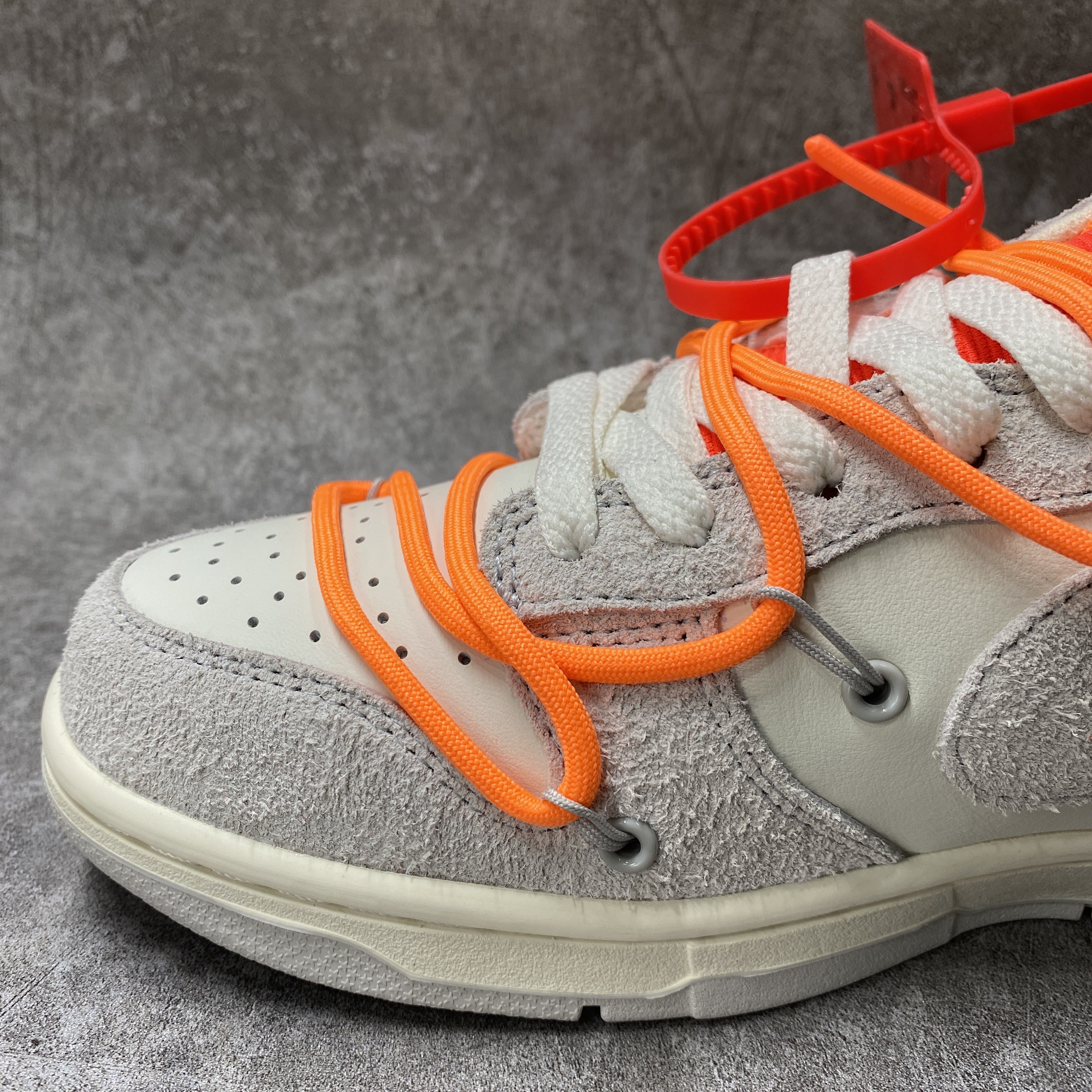 Nike Dunk Low Off-White Lot 31