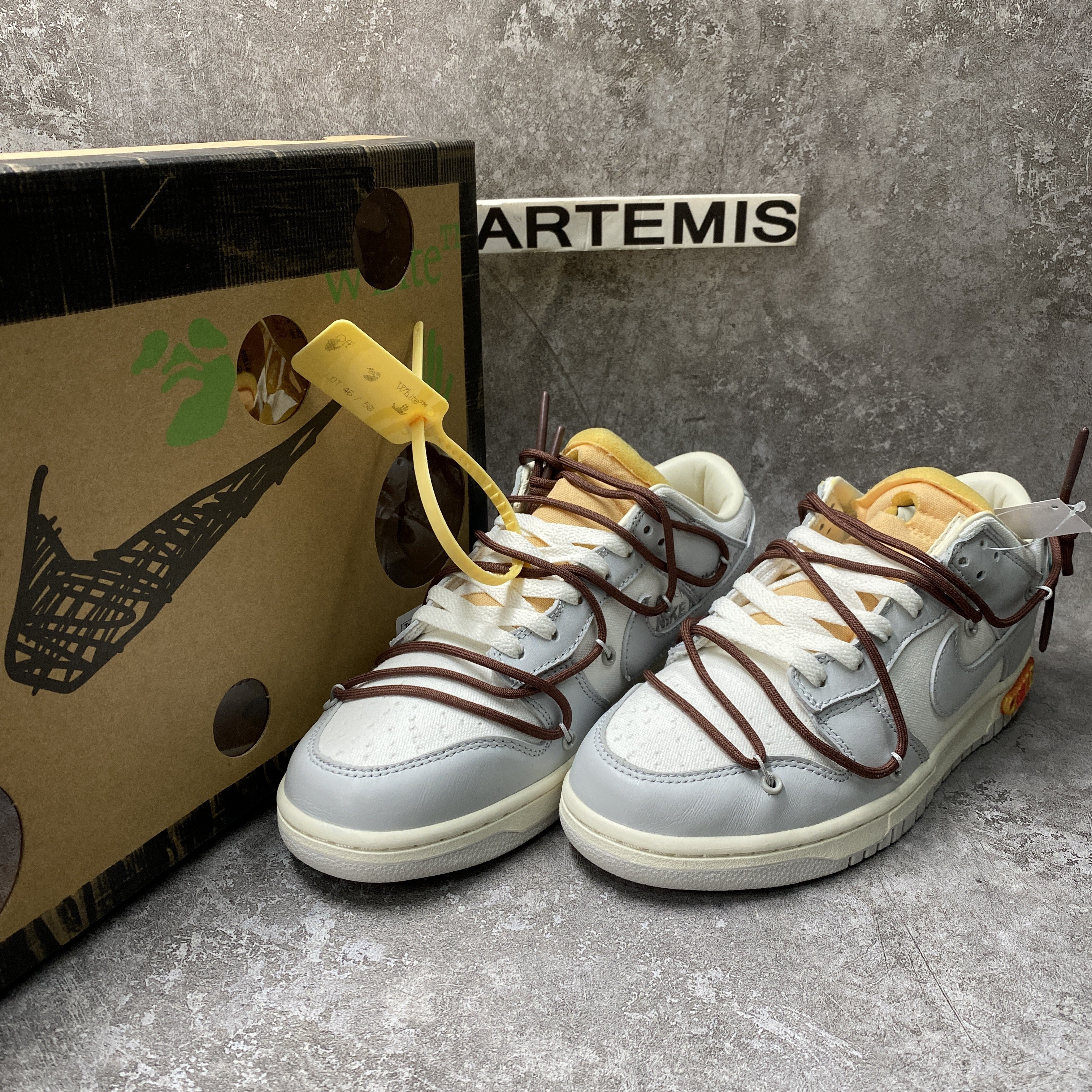 Nike Dunk Low Off-White Lot 46