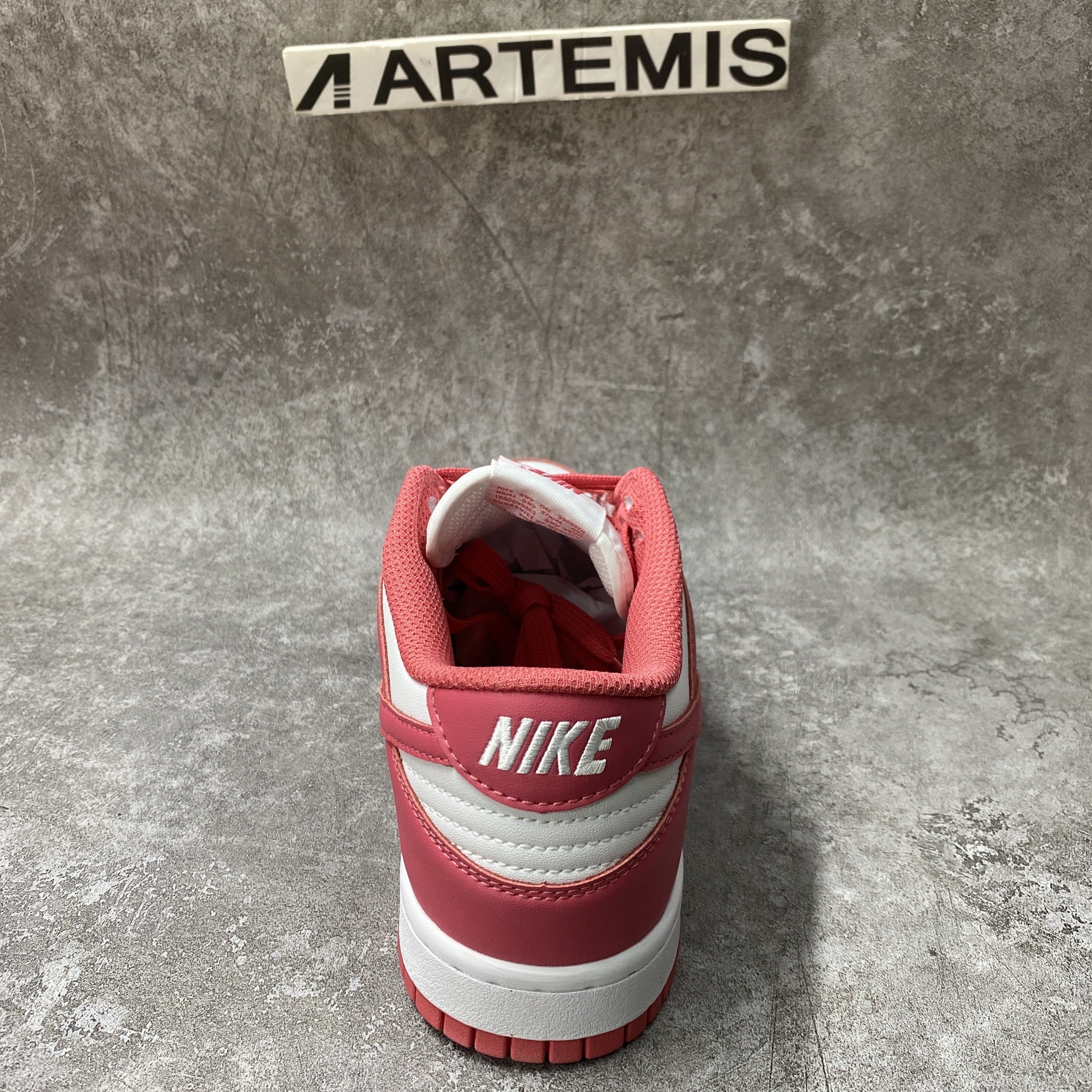 Nike Dunk Low Archeo Pink