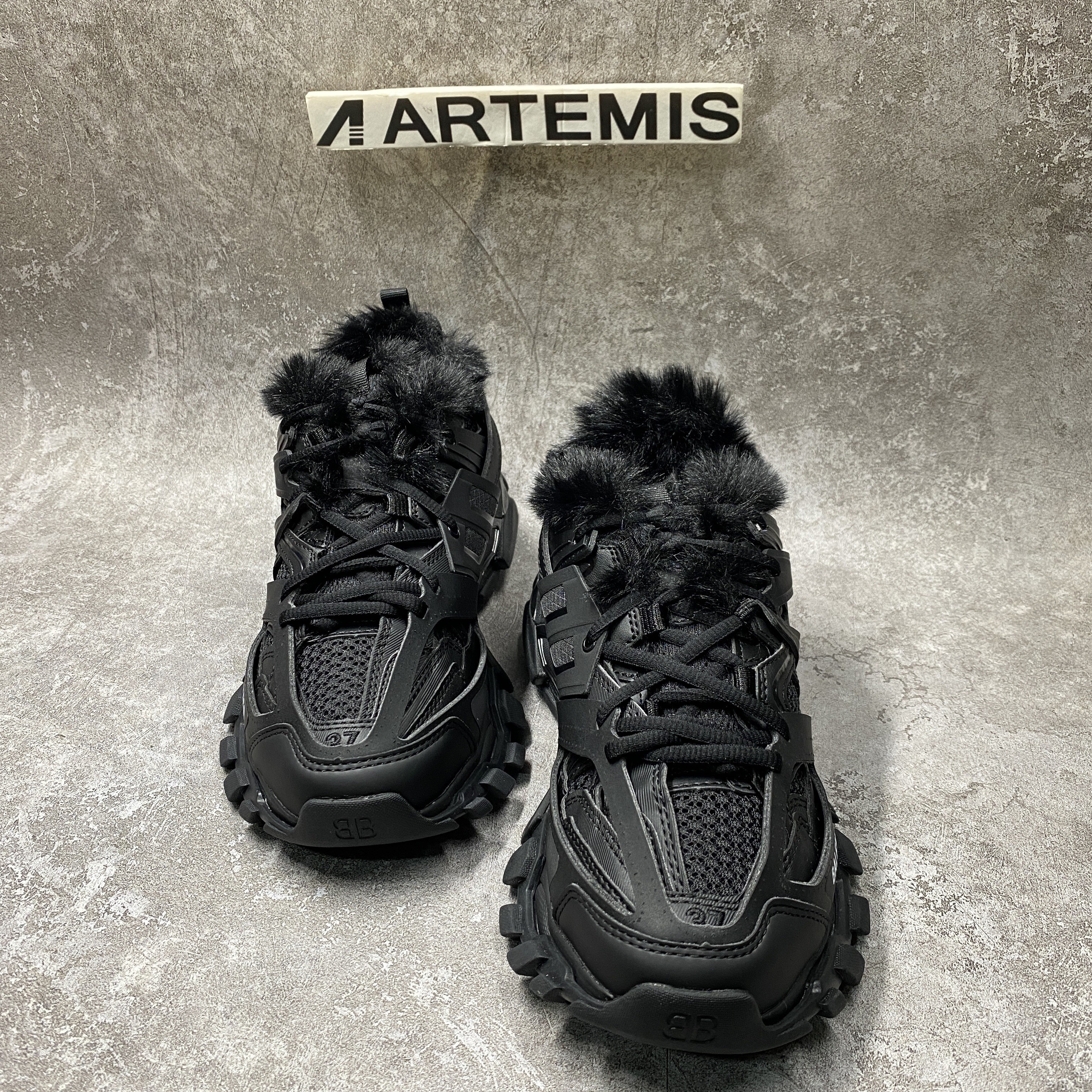 Balenciga Track Sneaker Black Fur