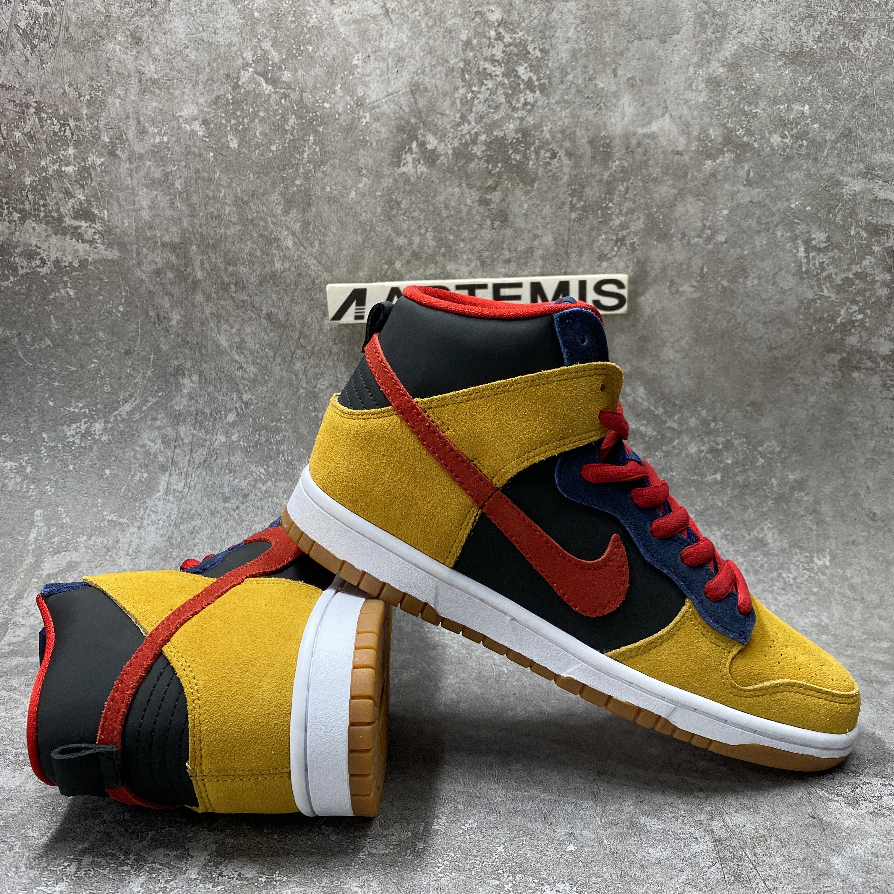 Nike Dunk SB High Reese Forbes