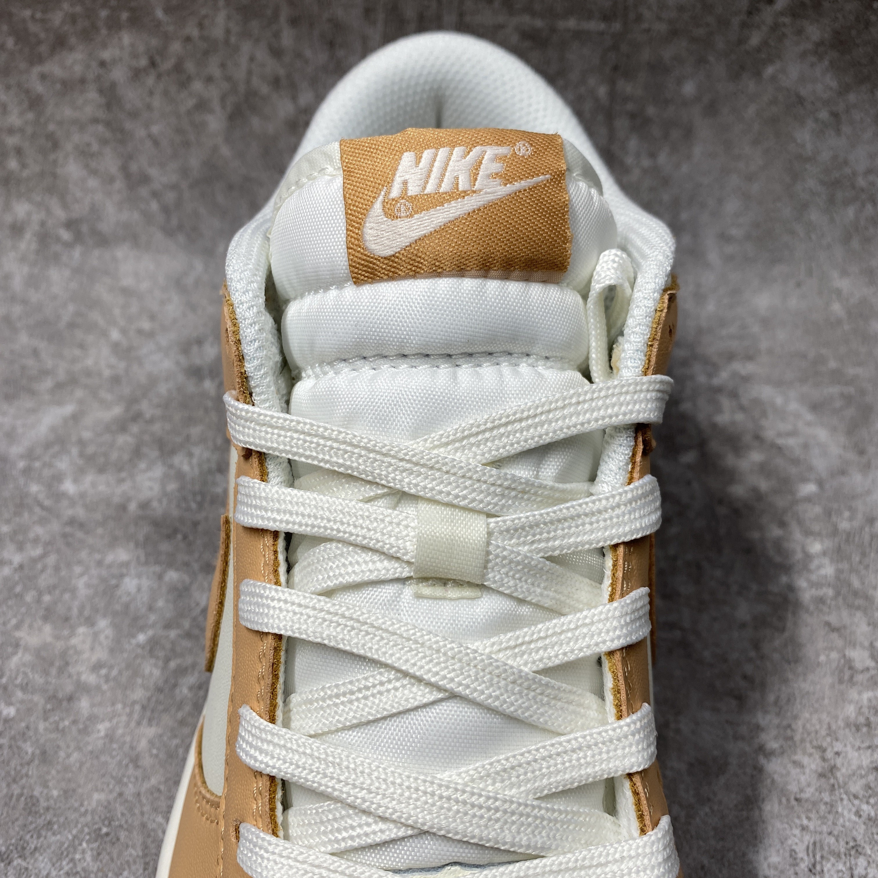 Nike Dunk Low Harvest Moon