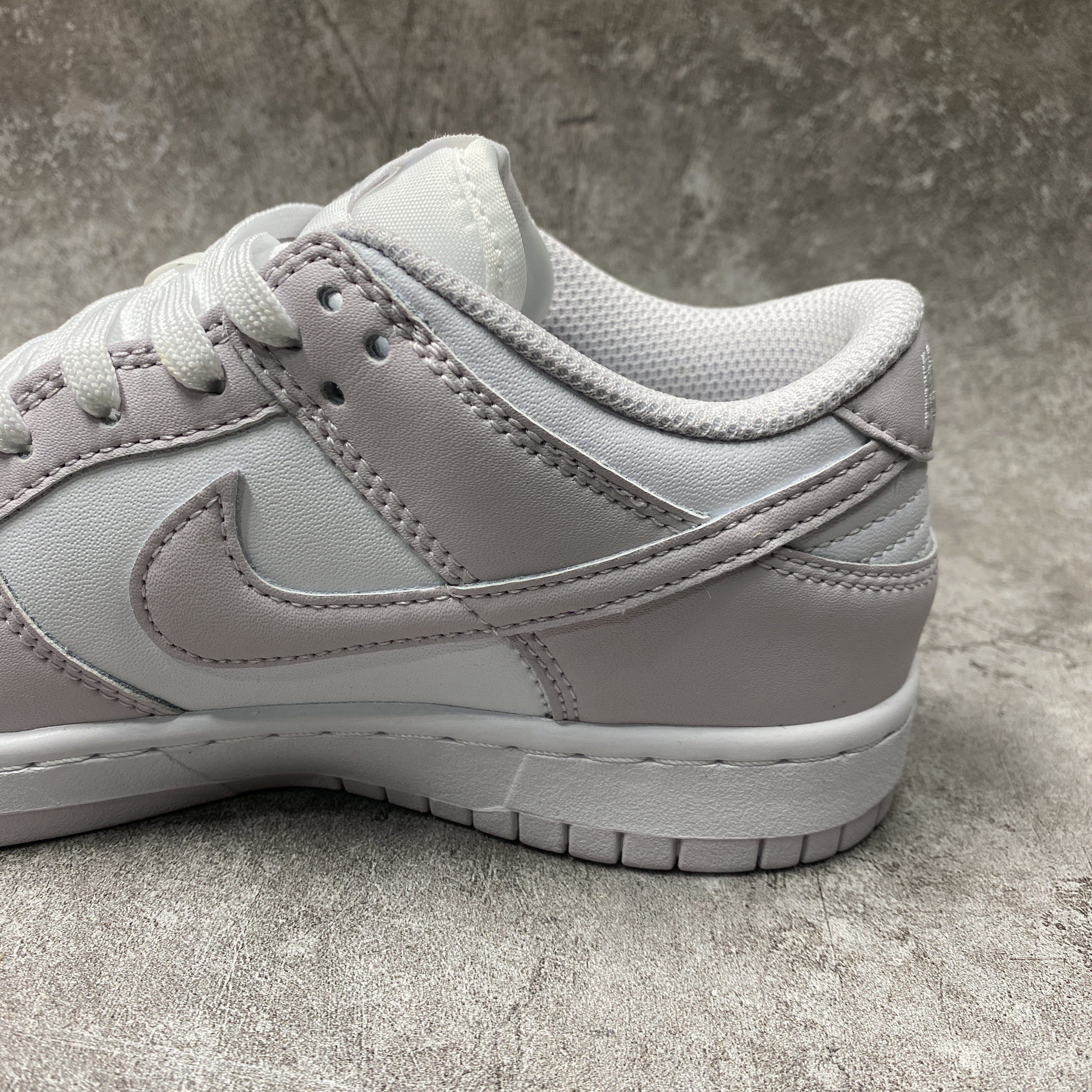 Nike Dunk Low Light Violet