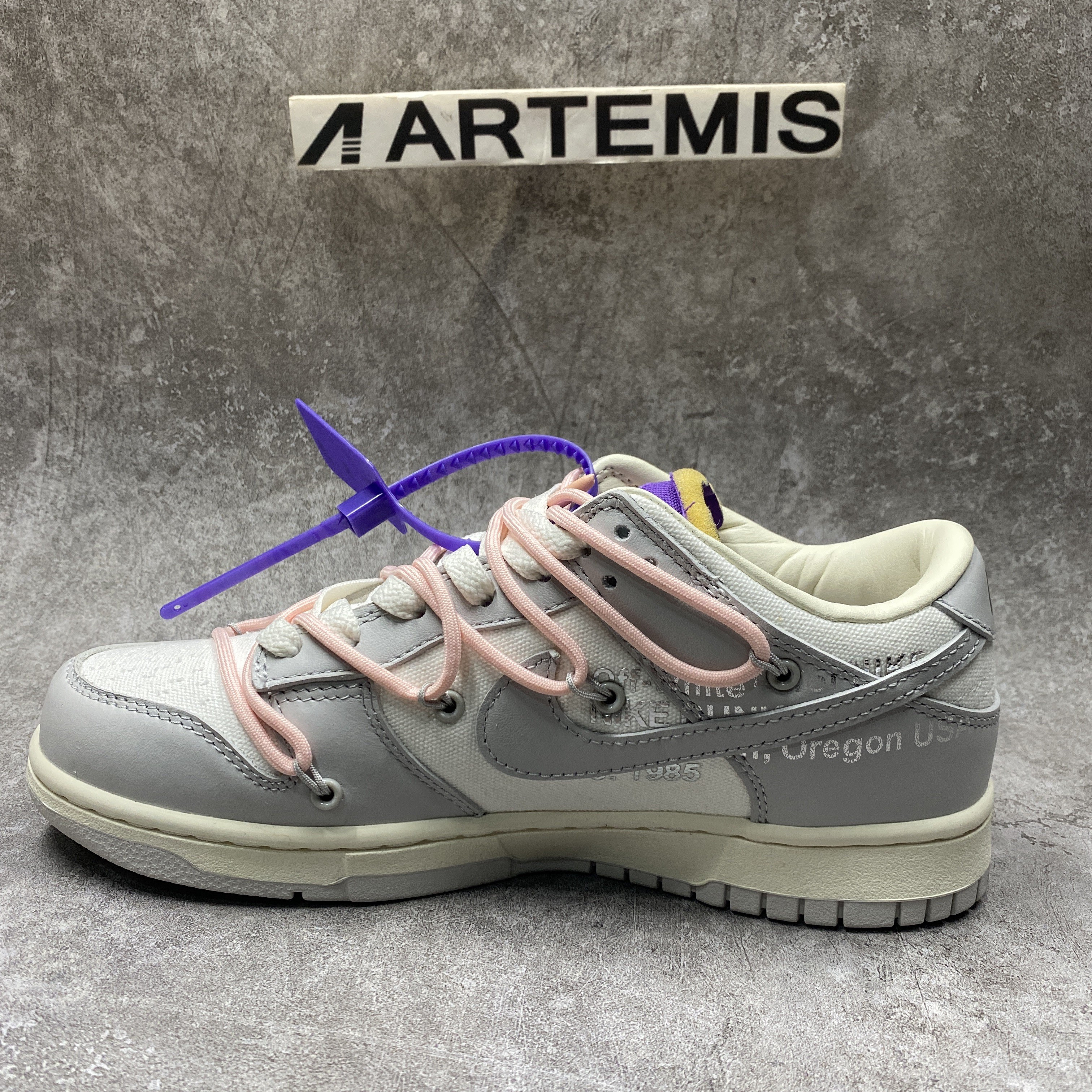 Nike Dunk Low Off-White Lot 24